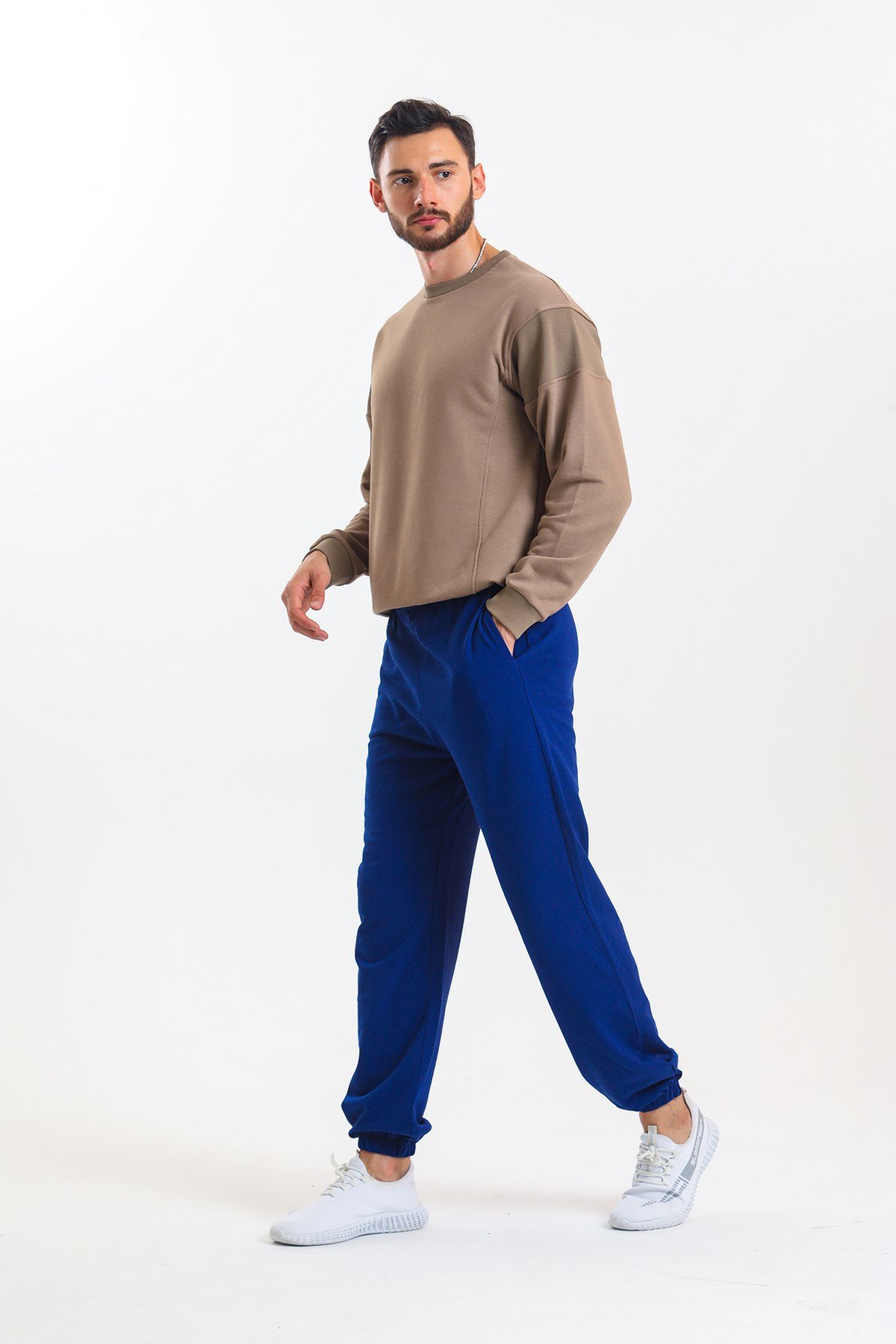 Kahverengi Parçalı Kaşkorse Detaylı Bisiklet Yaka Sweatshirt