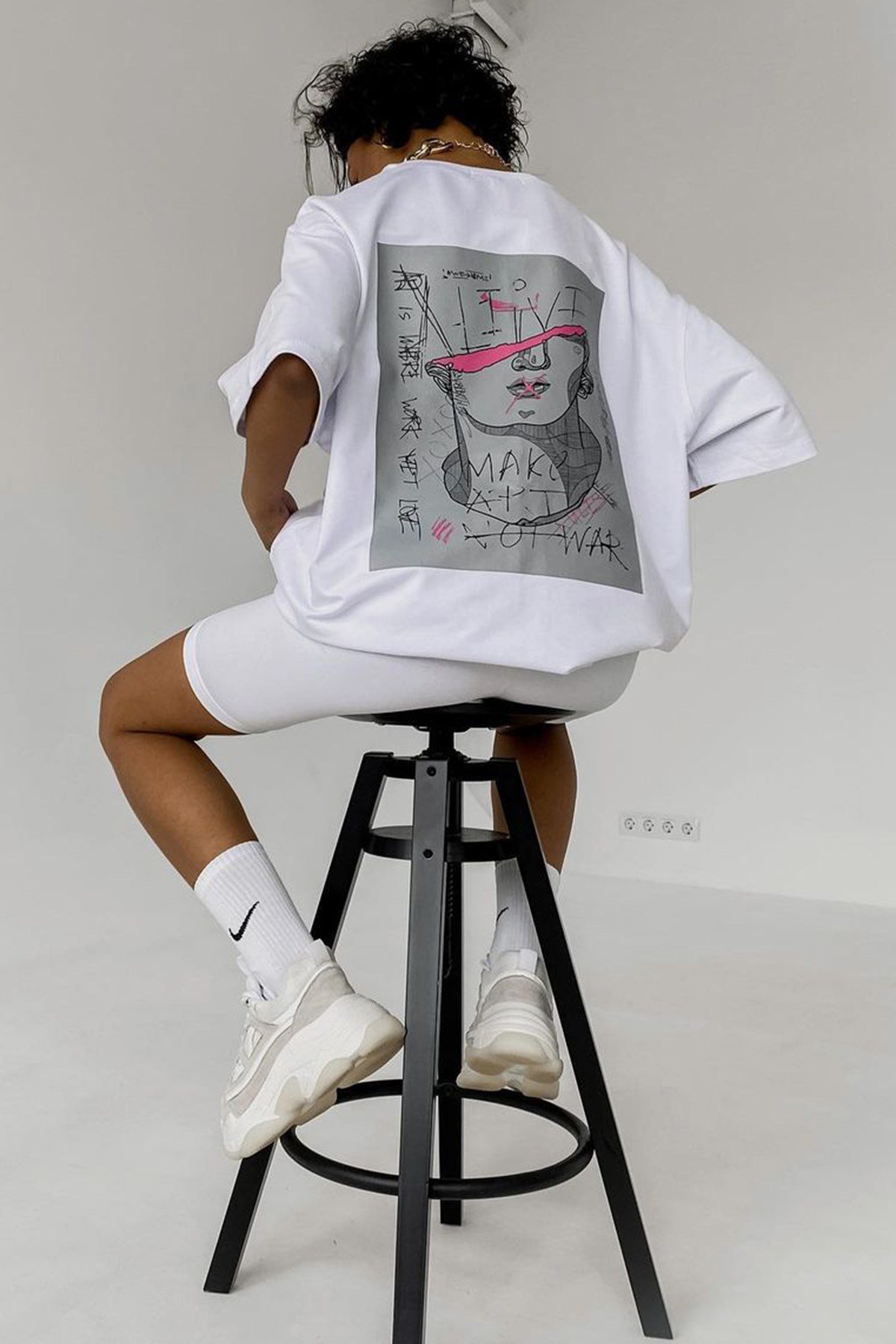 Women Printed Oversize White T-Shirt -- Madmext