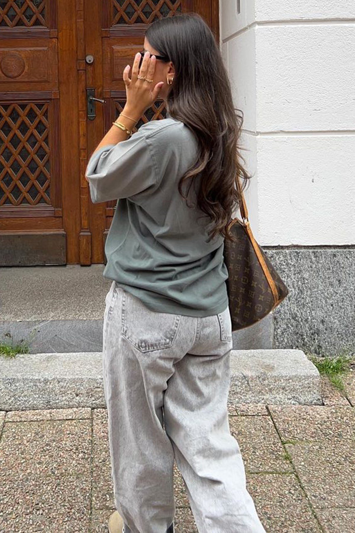 Boyalı Gri Paris Baskılı Kadın Tişört MG1654- Madmext