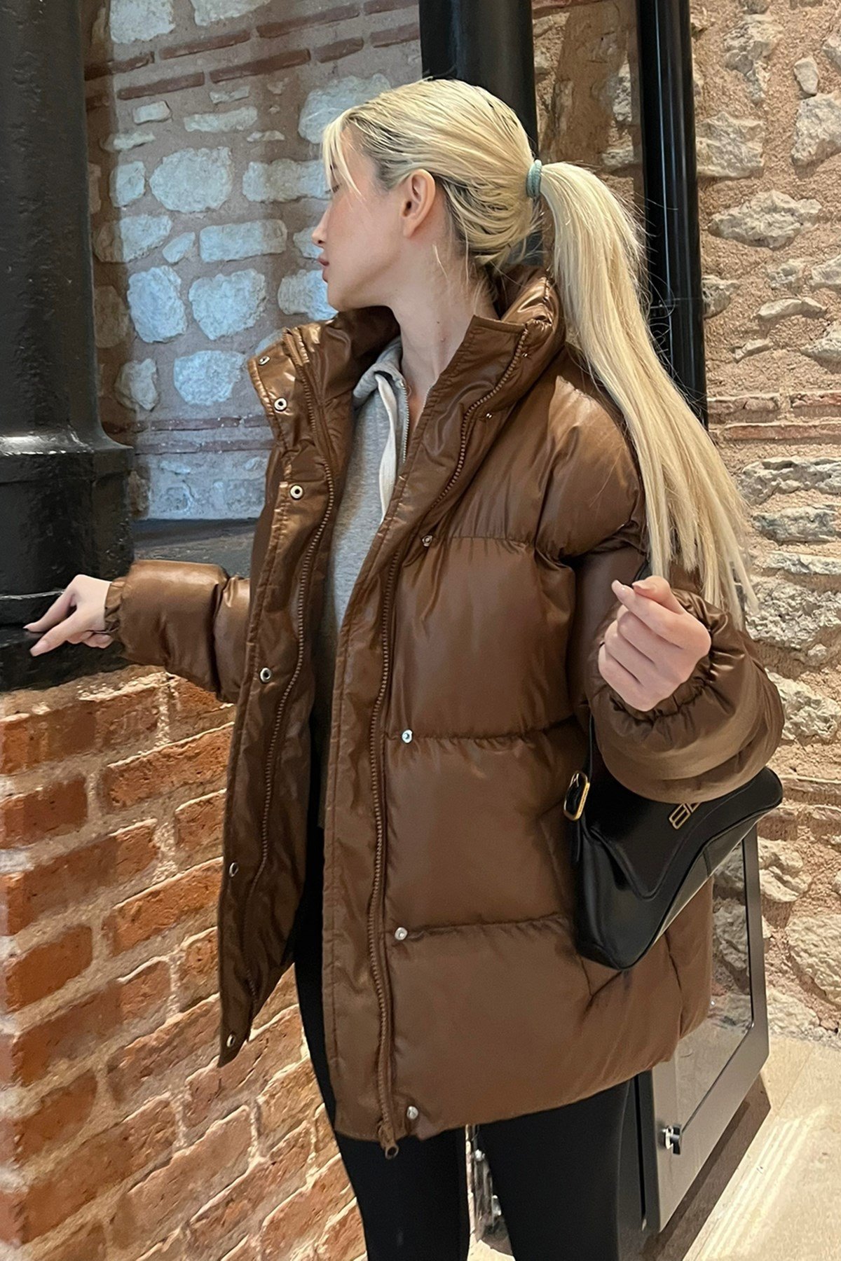 Brown Basic Oversize Puffer Jacket -- Mad Girl -- Madmext