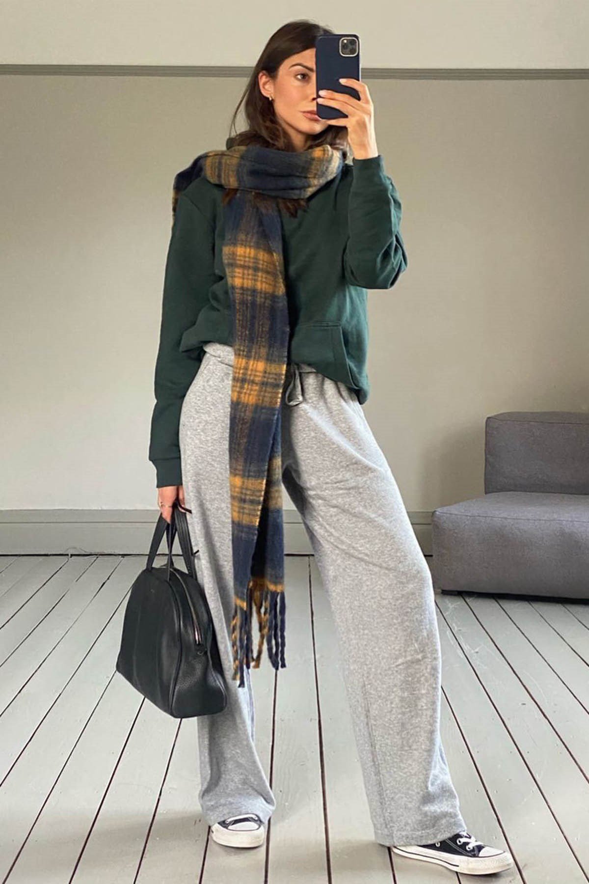 Girls in grey sweatpants sale