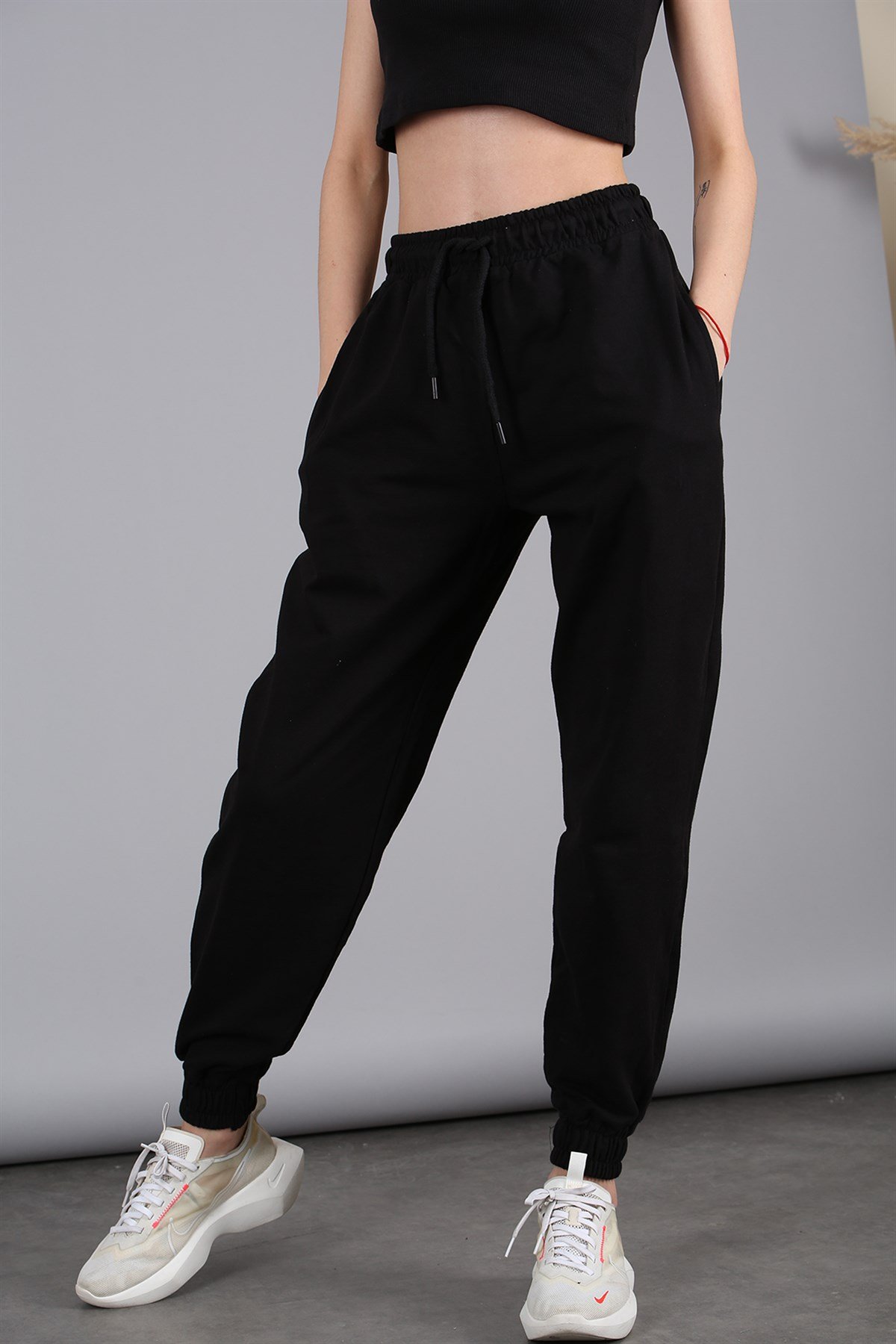 Mad Girls Black Sweatpants