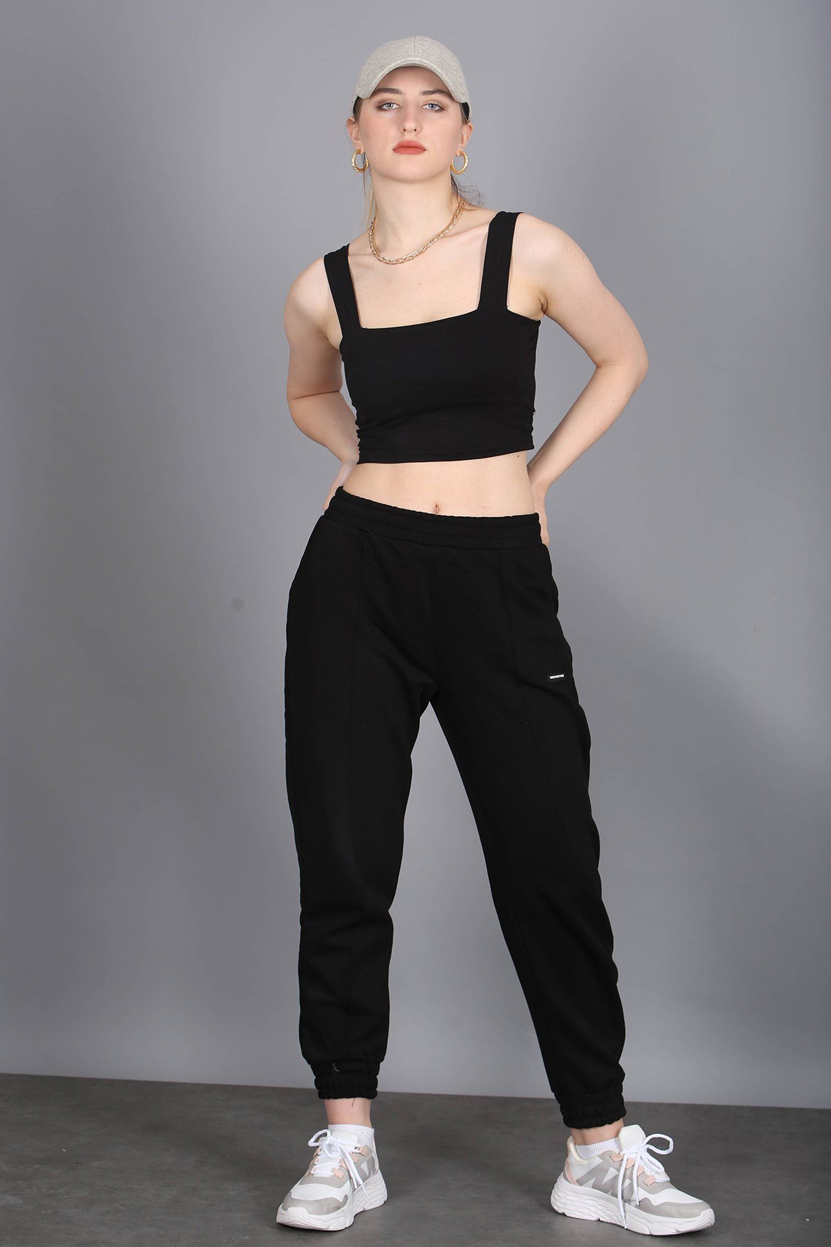 Mad Girls Black Sweatpants