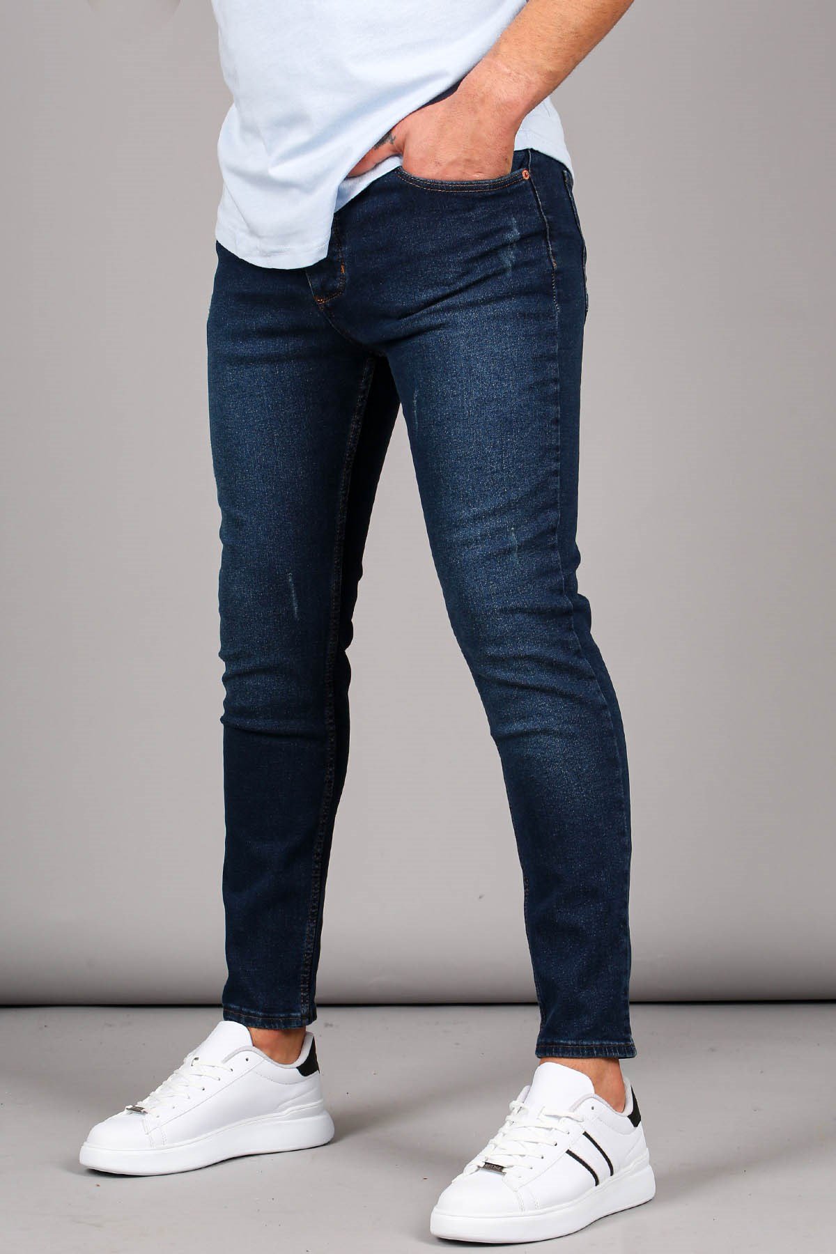 Blue skin shop jeans