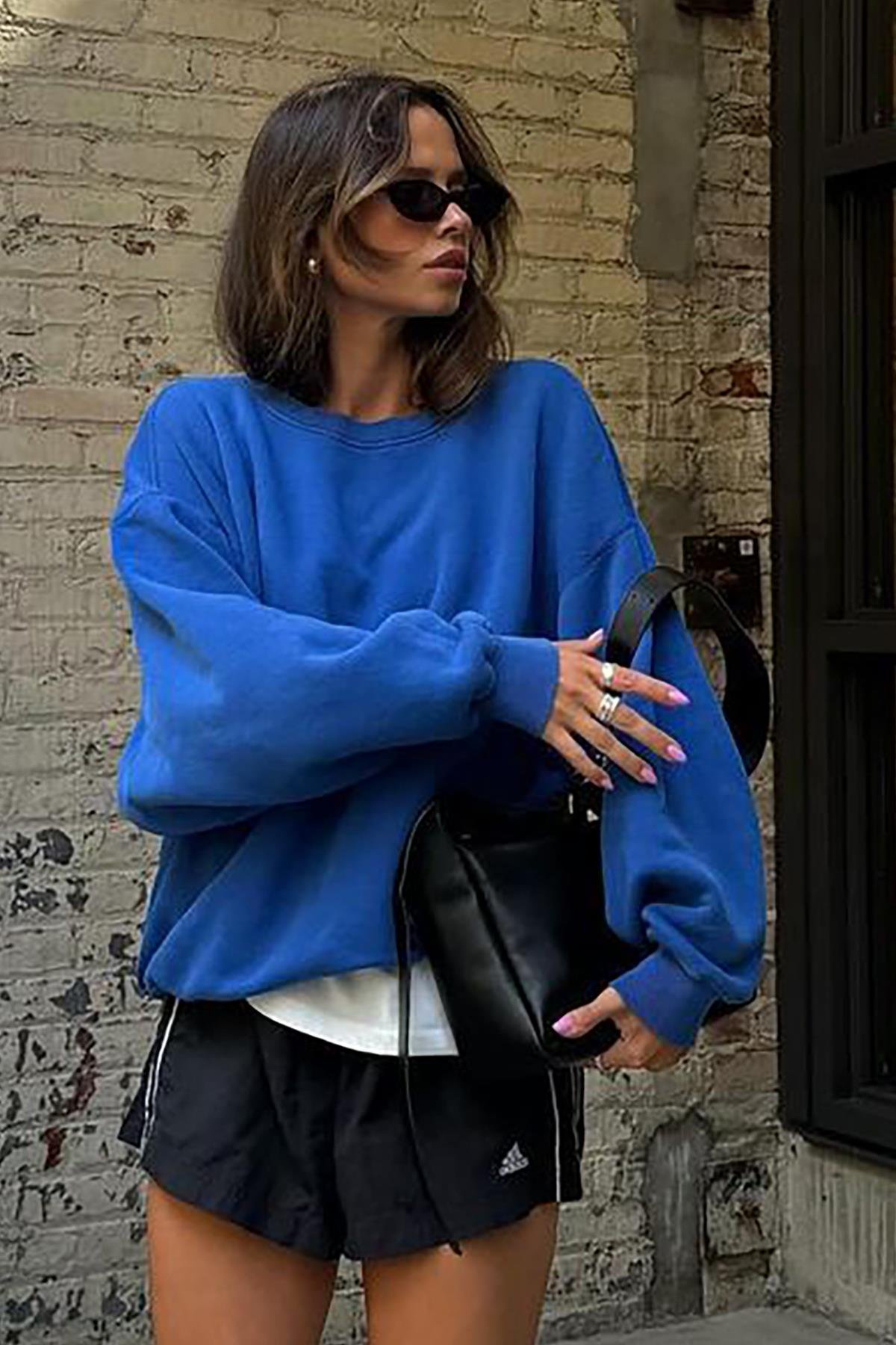 Basic blue sweatshirt hotsell