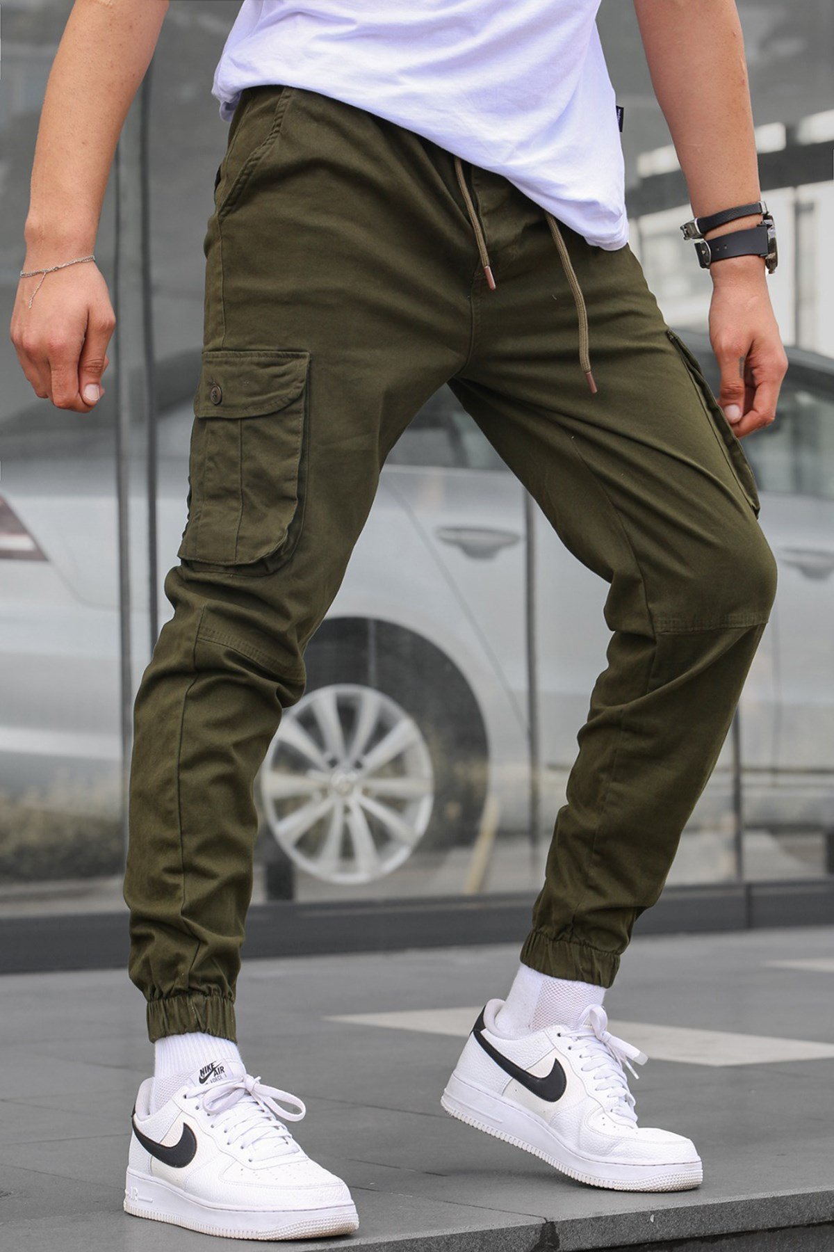 Green Slim Fit Jogger Trousers -- Madmext