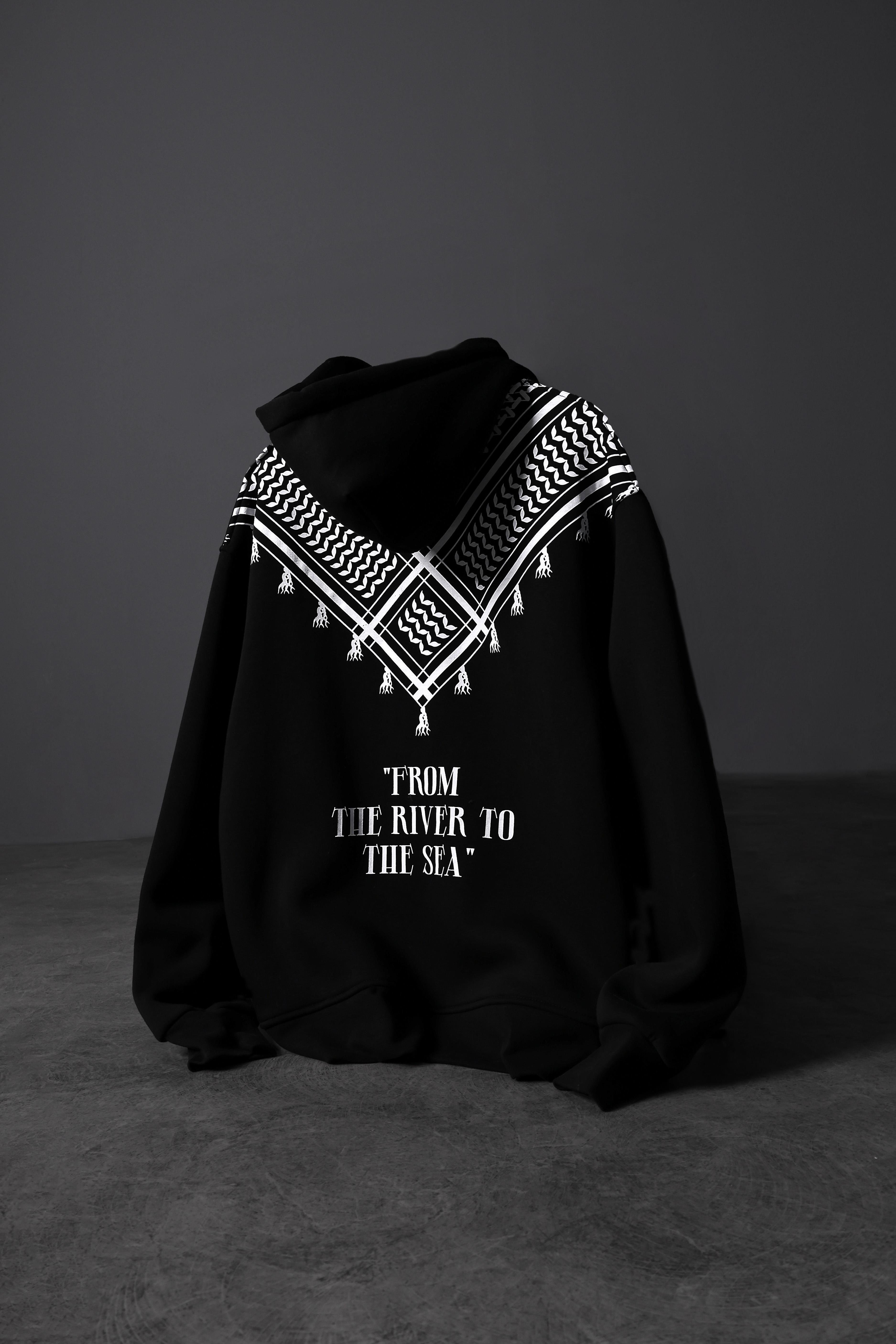 Slatra – Sırt Şal Desen Oversize Kapüşonlu Sweatshirt | Sokak