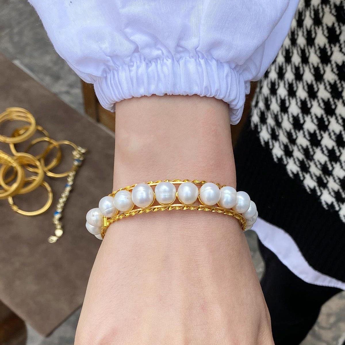 14K Solid Gold Pearl Bracelet