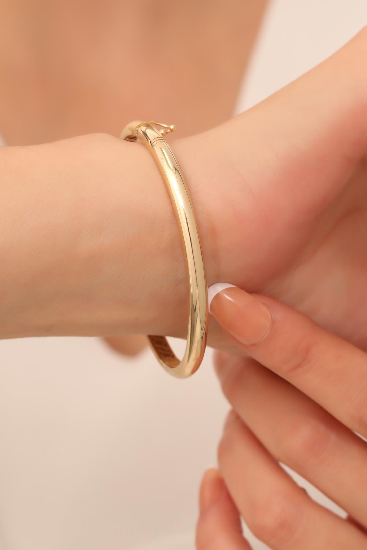 14k gold cuff bracelet deals