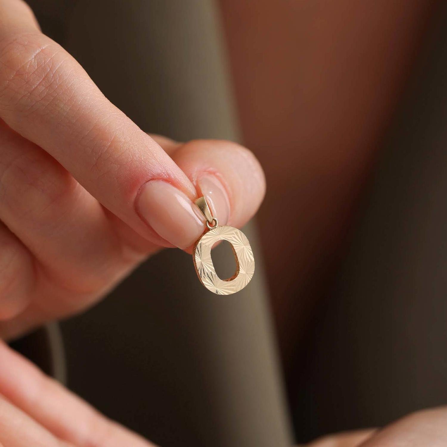 14K Solid Gold O Letter Small Fusion Pendant