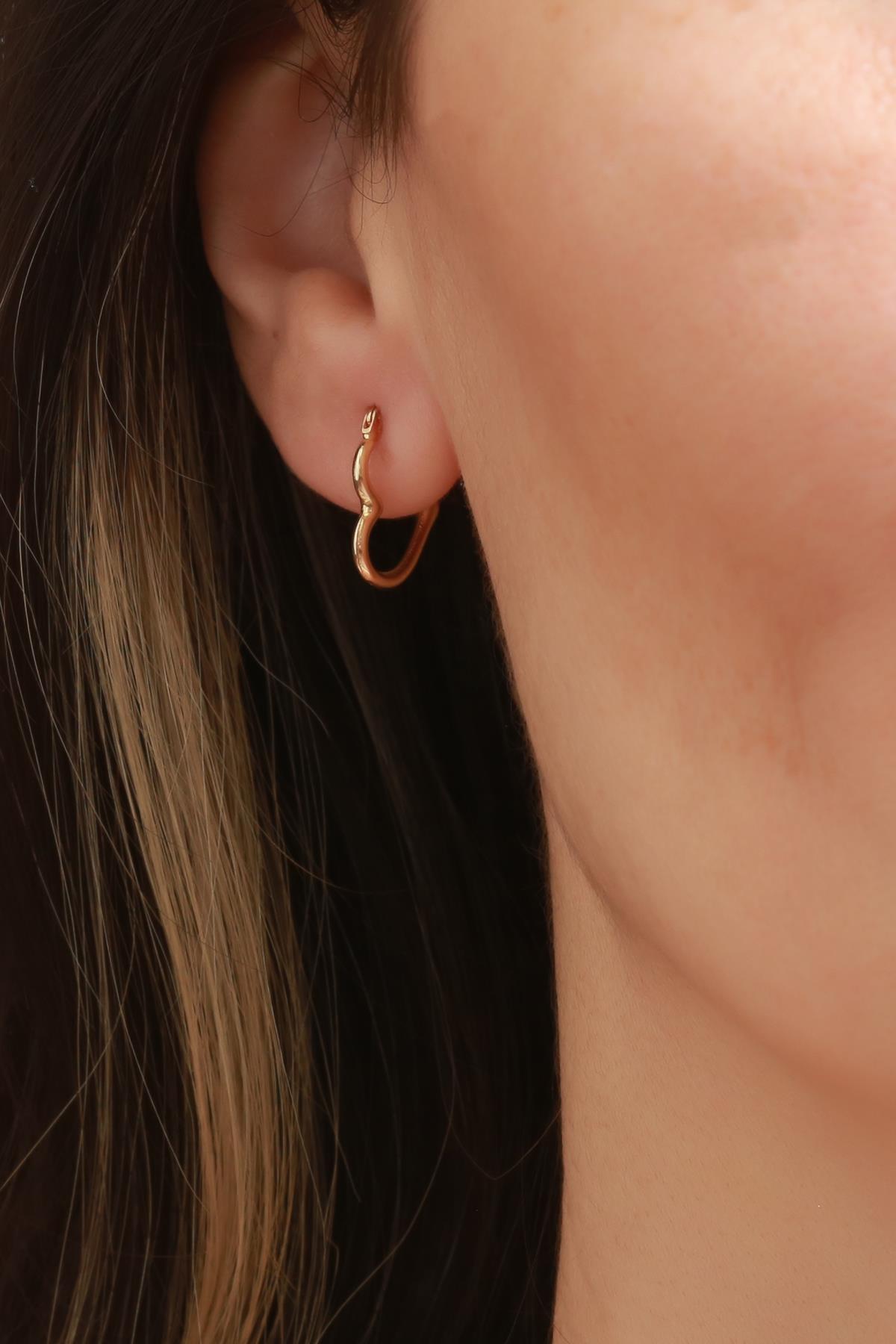 14K Solid Gold Stone Heart Helix Tragus