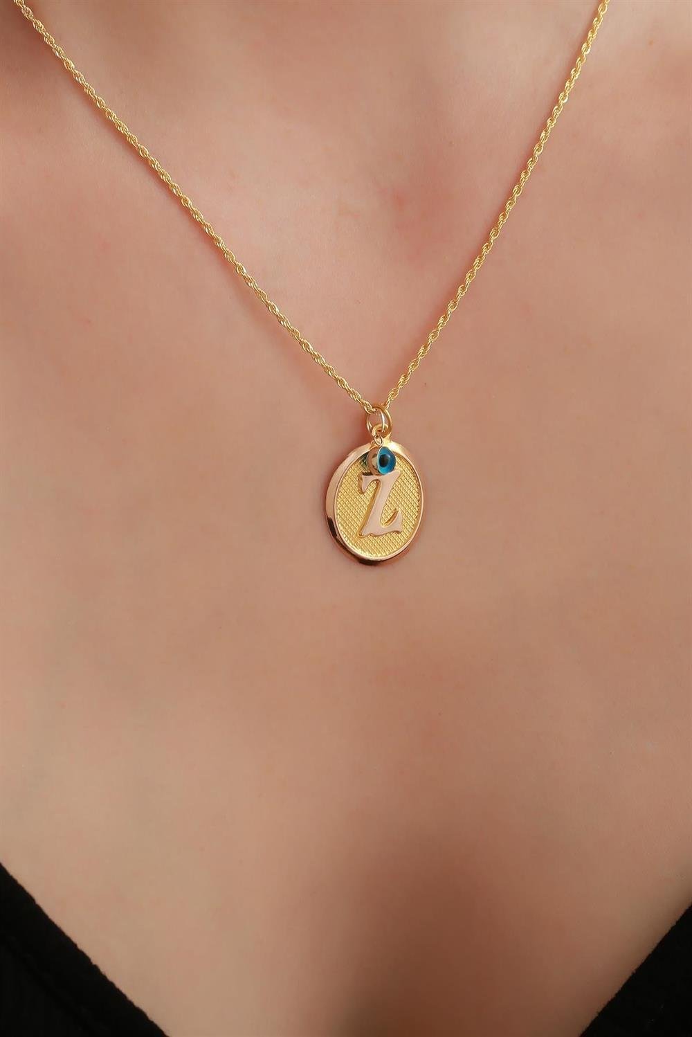14K Solid Gold Vintage Oval Z Letter Necklace