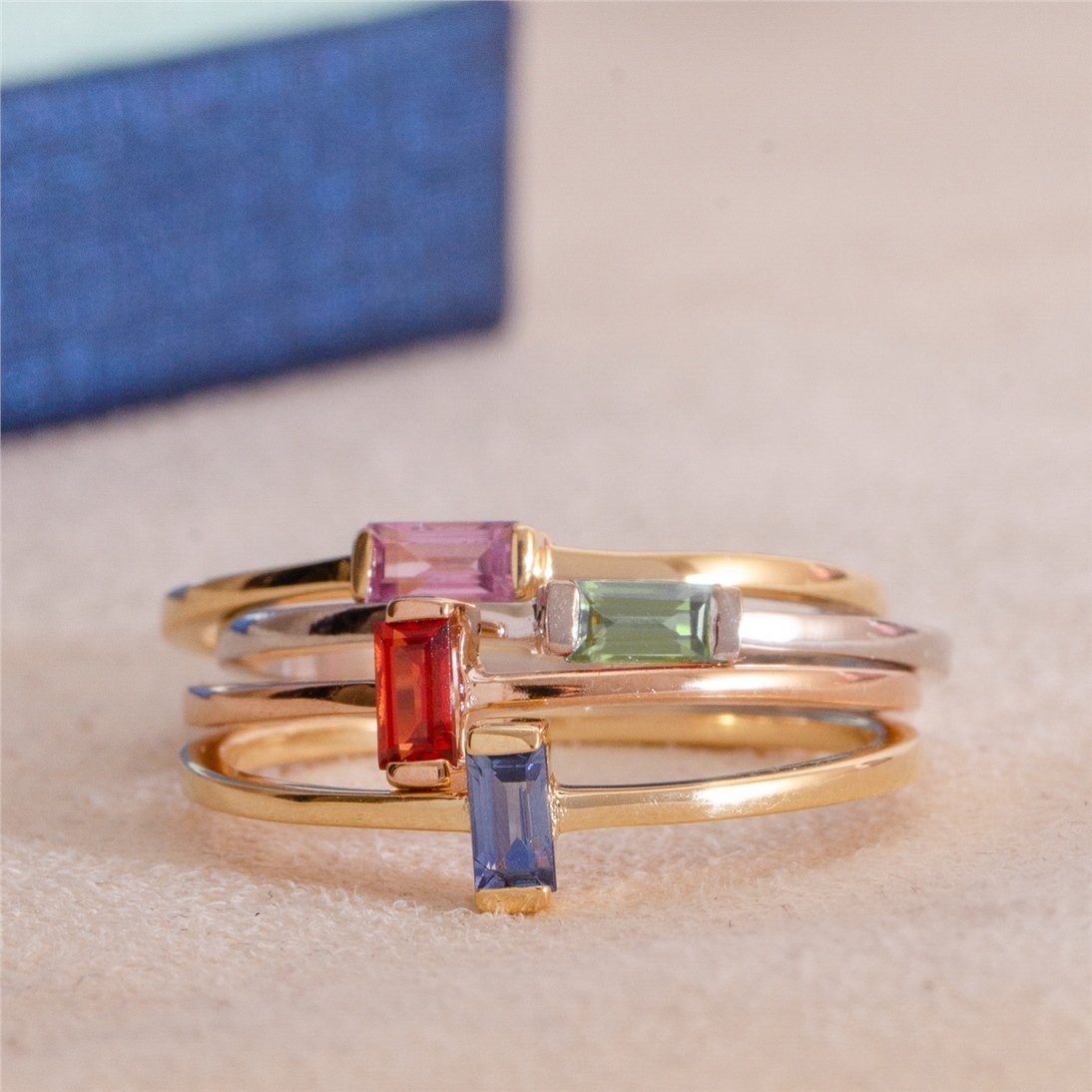 Gold sapphire outlet