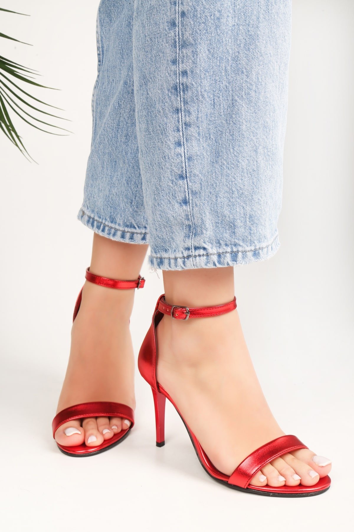 Kadın Dianthus Kırmızı Metalik Tek Bant Topuklu Ayakkabı