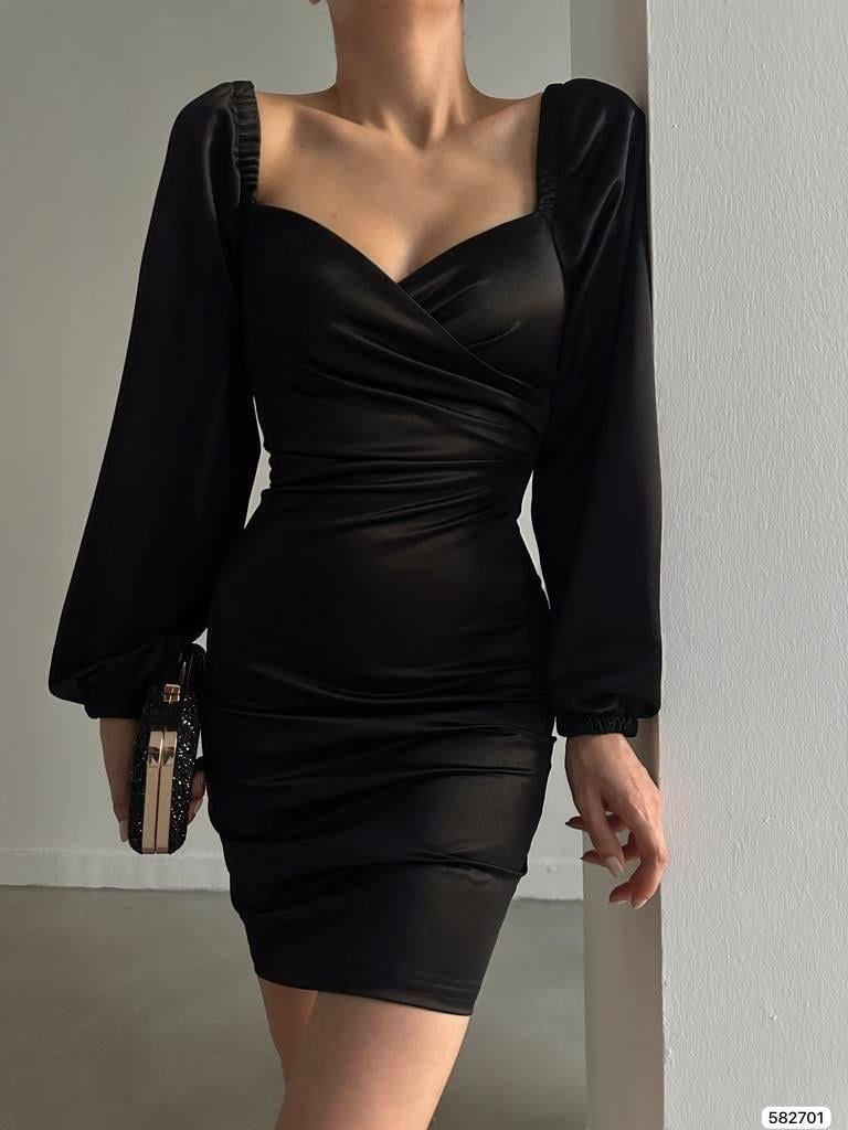 kalp yaka siyah uzun kollu saten mini abiye elbise