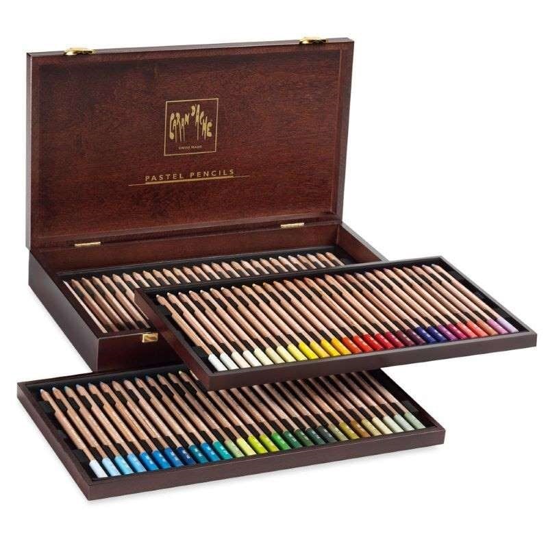 Caran d'Ache Soft Pastel Pencils 84 Renk Ahşap Kutulu Set 788-484