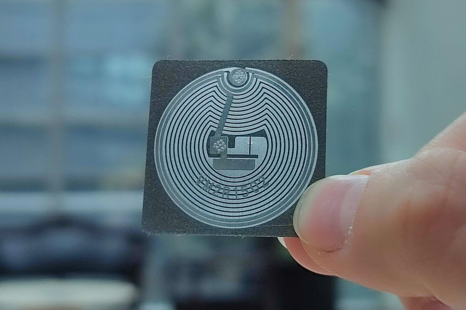 Metal Üstü NFC Etiket 30x30 Mm