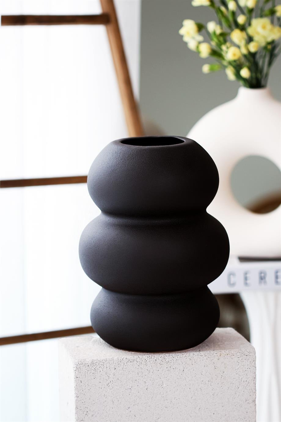Beige & Stone Basel Vase Boğumlu Antrasit Mat Dokulu Vazo Dekoratif Obje
