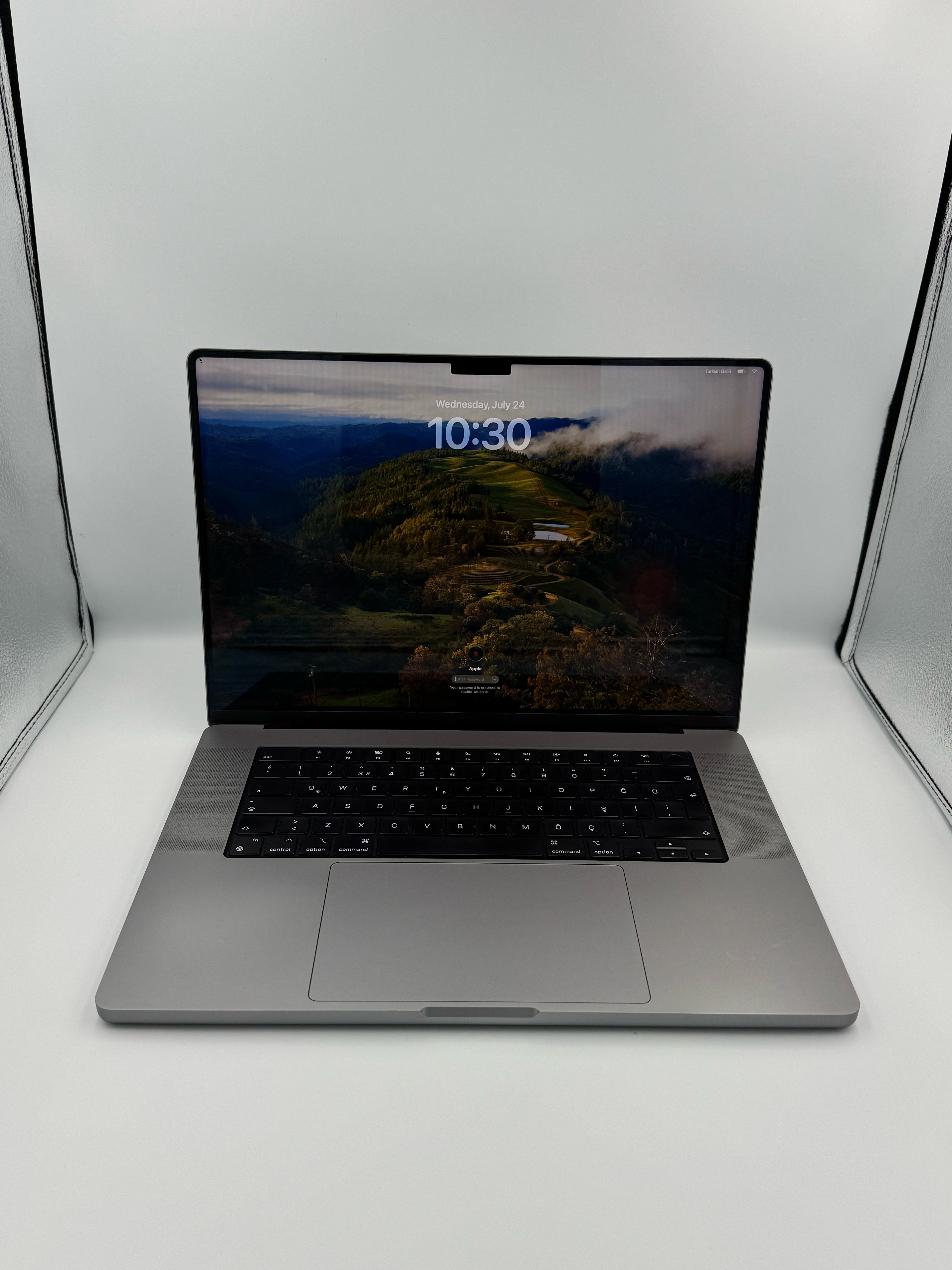 MacBook Pro (16-inch, 2019)‎ MBP 16.0 GRAY 2.6GHZ 6 CORE i7/32GB