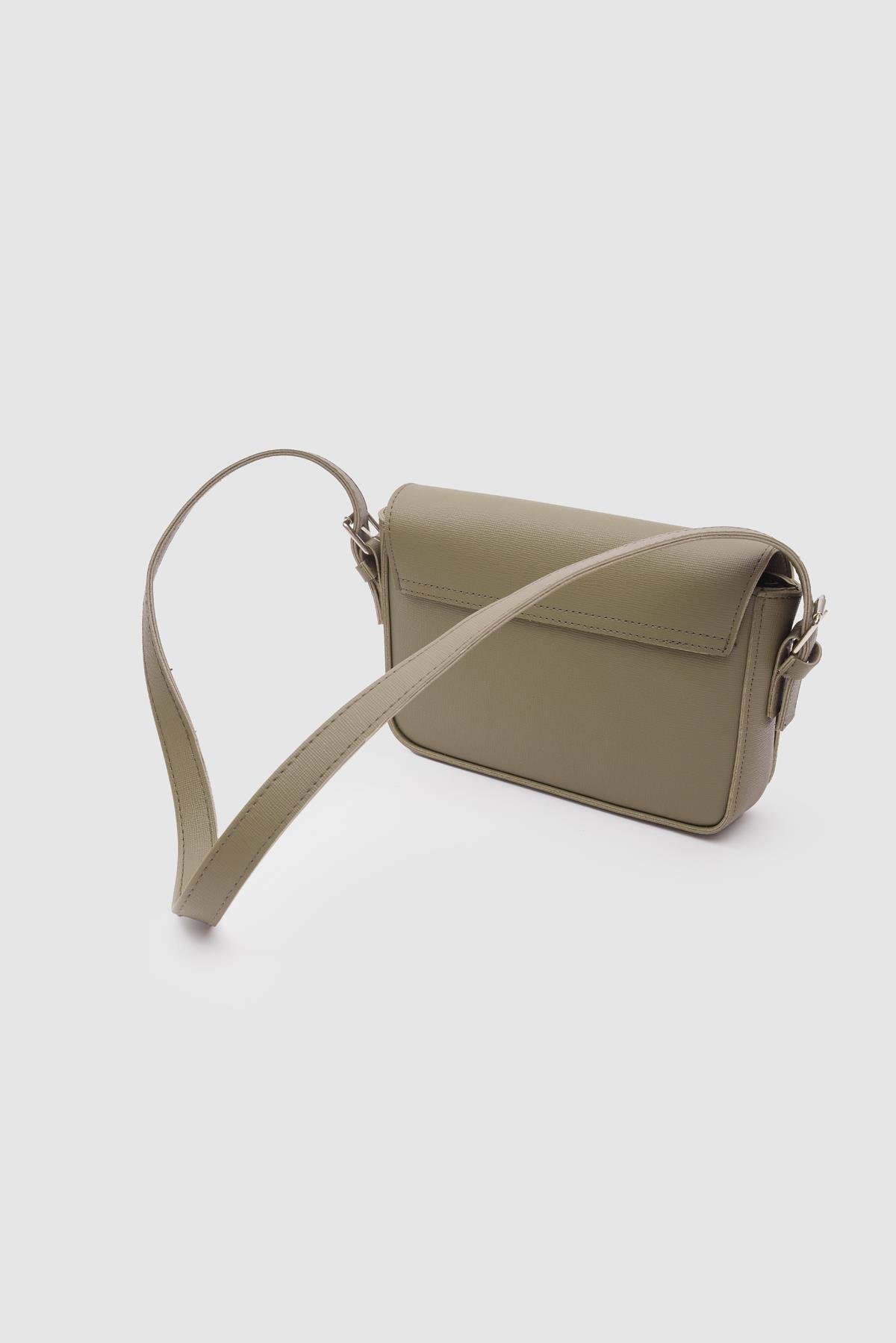 Asimetrik Kapaklı Baget Çanta Nicole Haki Yeşil - Shule Bags