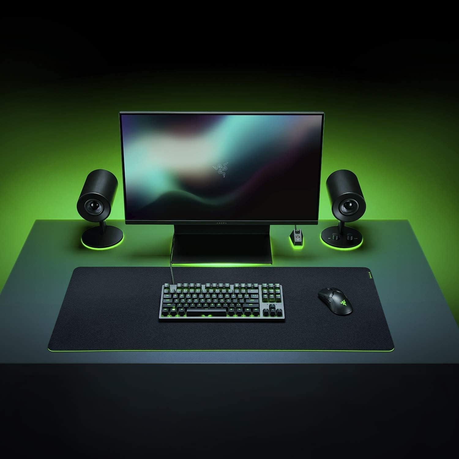 Razer Gigantus V2 3XL Gaming Mouse Pad (RZ02-03330500-R3M1)