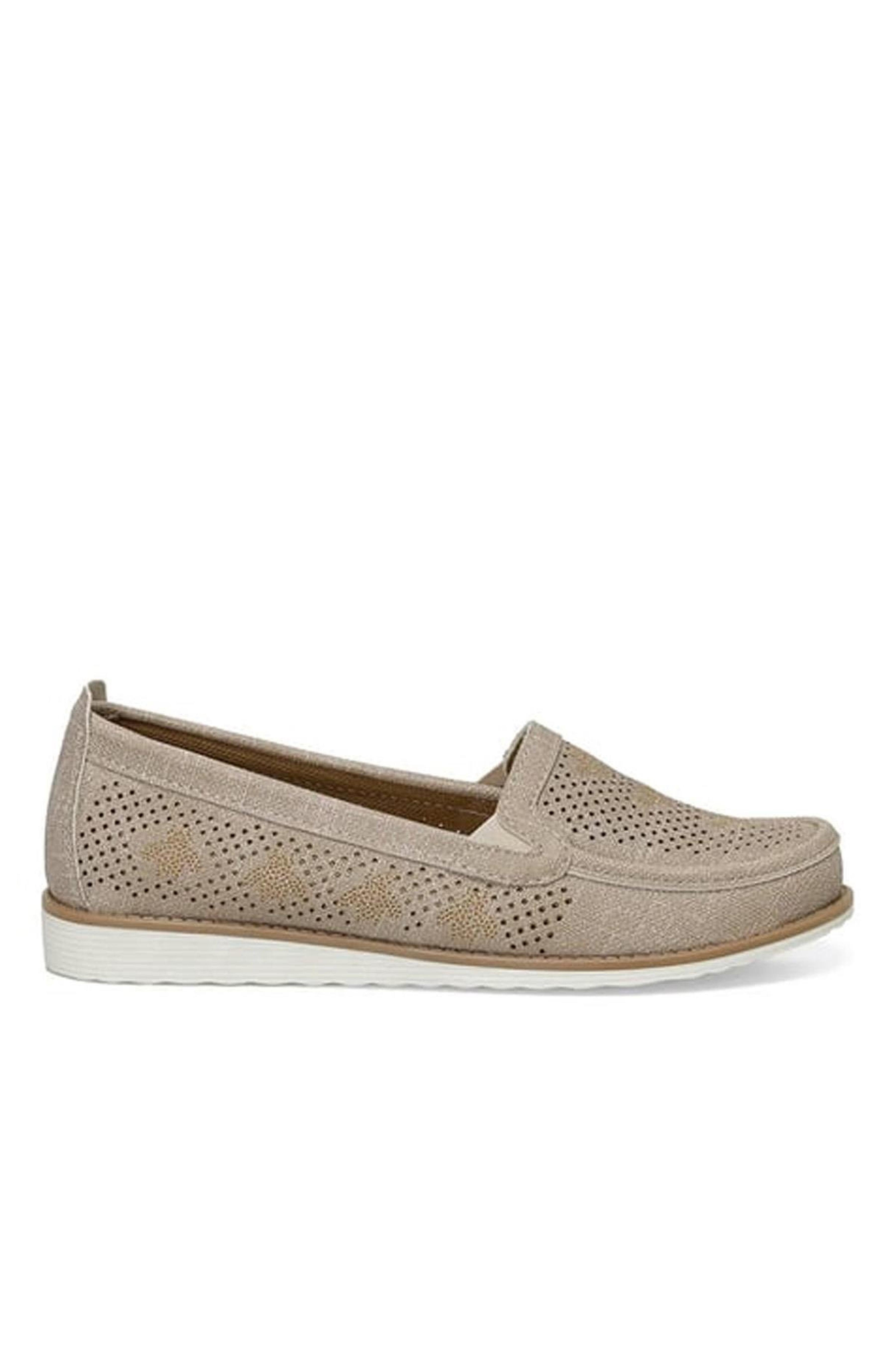 【ユリナ】 Polaris A10156884012010 4P 161659.Z4Fx Bej Kadın Loafer Ayakkabı