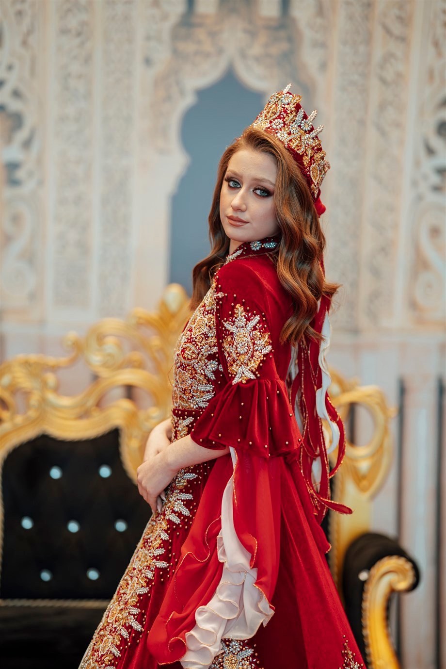 Kaftan rouge sale