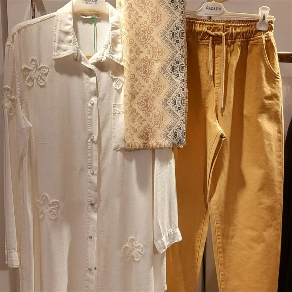 Beli Lastikli Denim Mom Pantolon - Camel