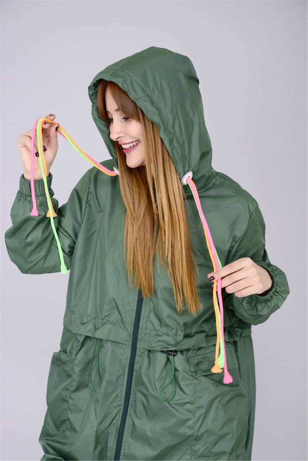 Merve Sultan Butik | İthal Neon Yağmurluk - Yeşil | İthal Ürünler | 649,90  TL