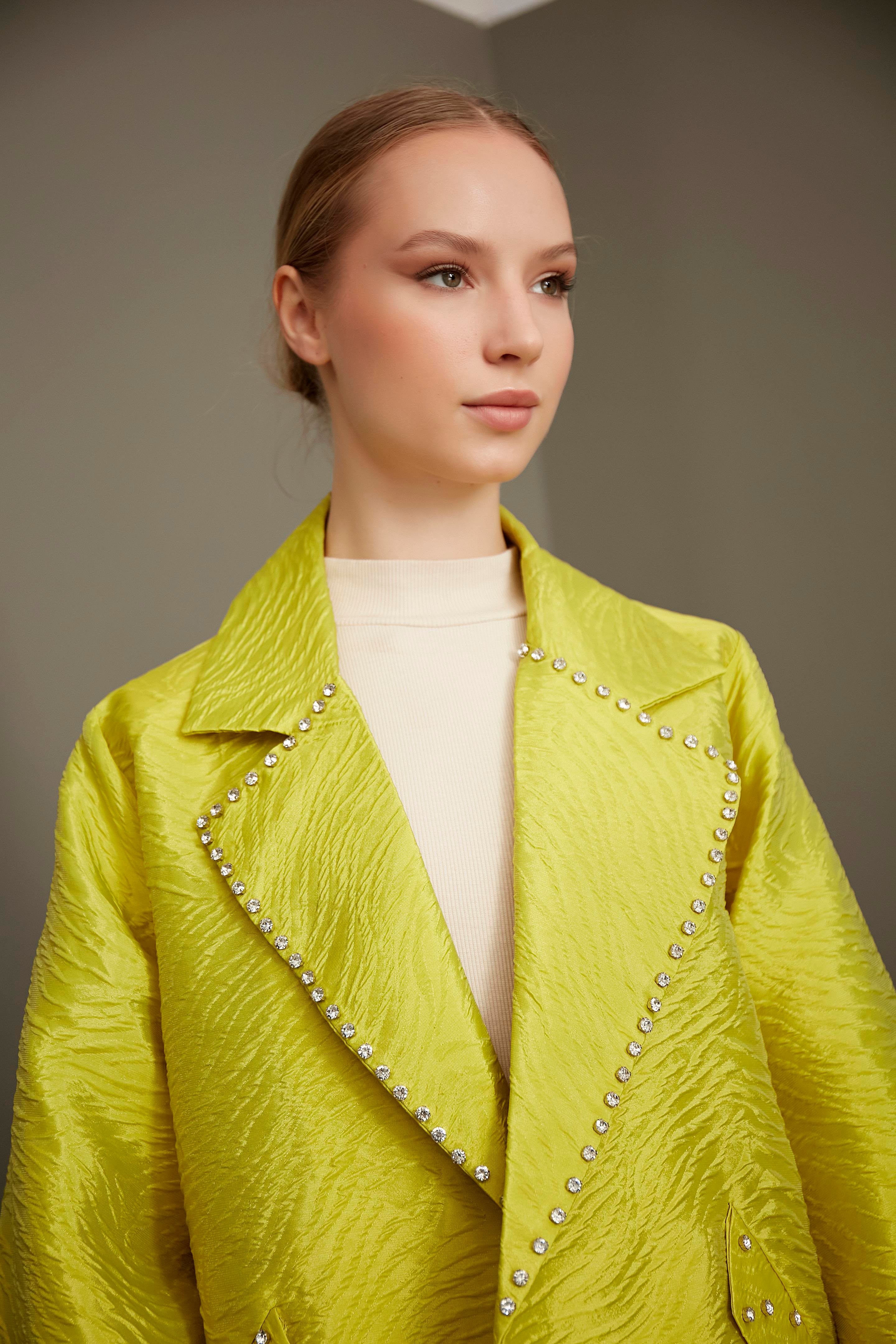 Kadın Neon Jakar Taş İşlemeli Tasarım Ceket