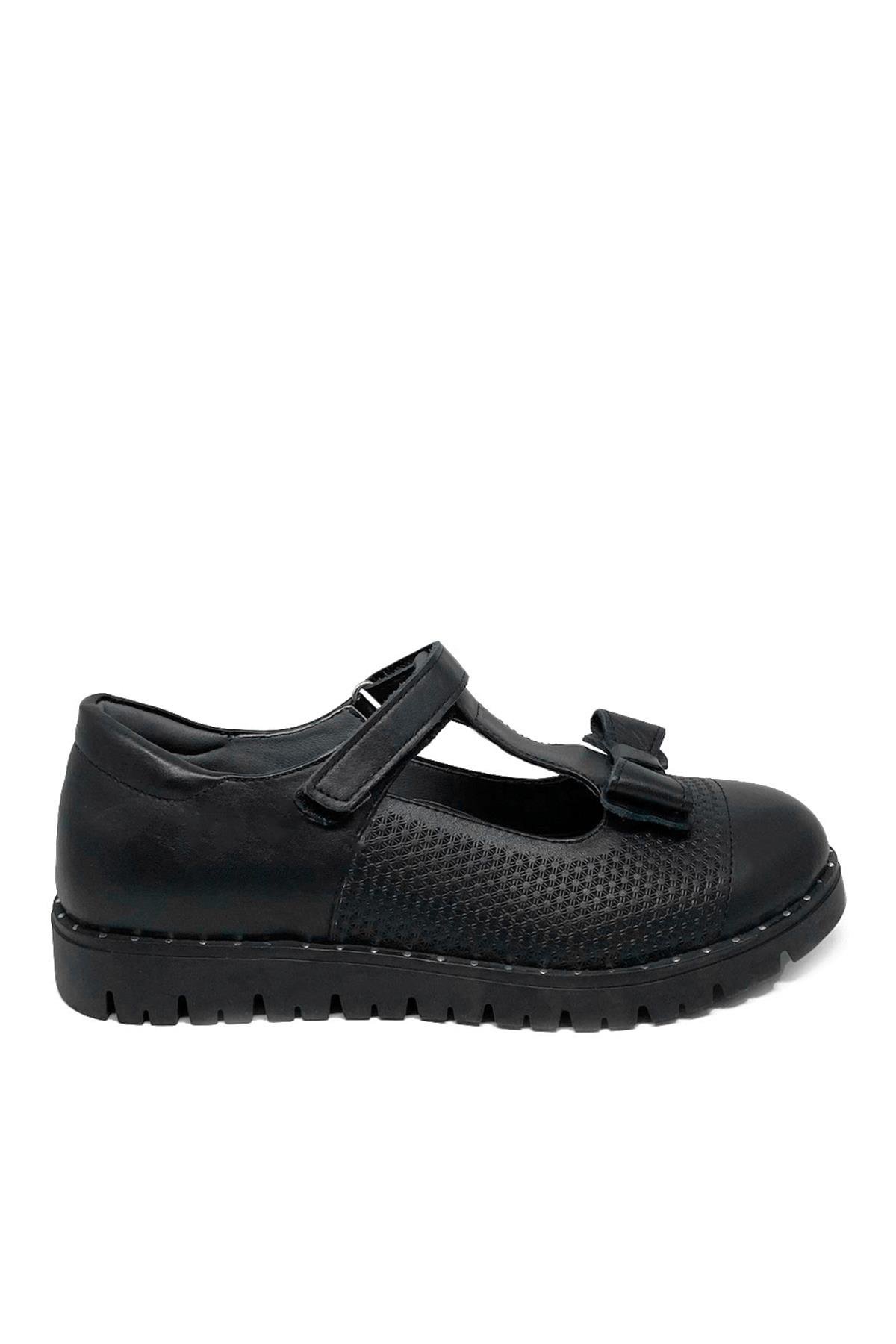 Siyah Deri Kız Çocuk Ayakkabı