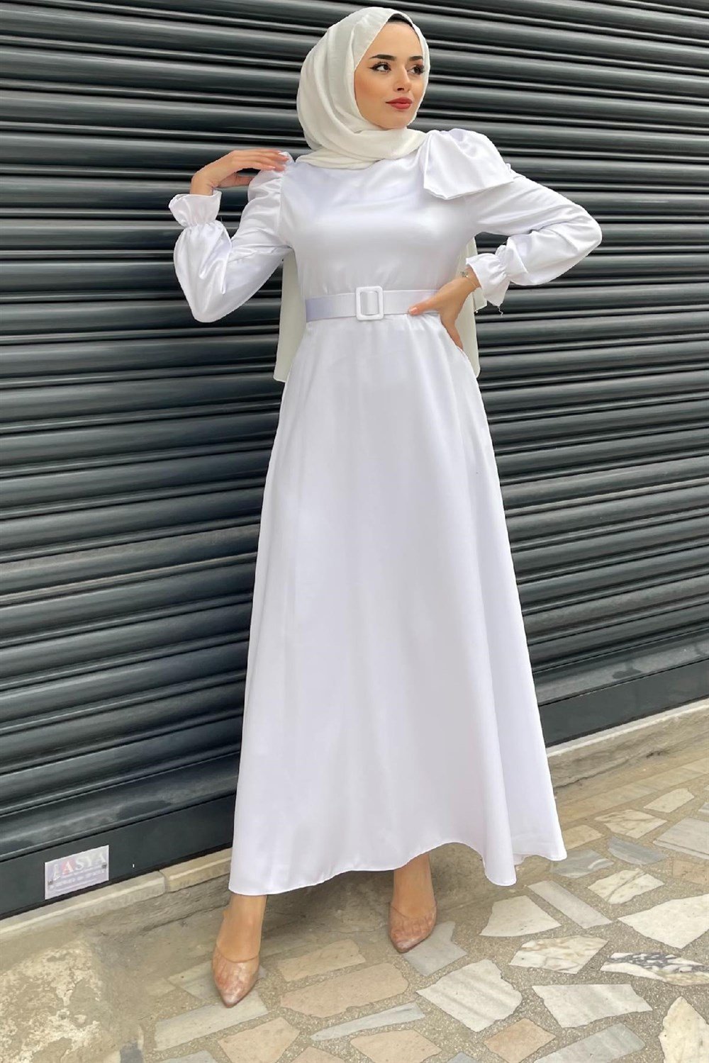 Omzu Fiyonk Saten Abiye Beyaz – Şule Giyim | Tesettür Giyim