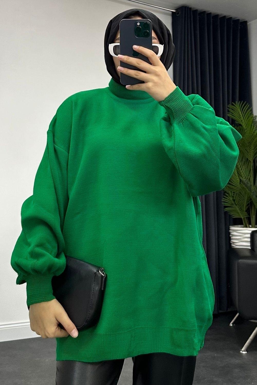 Şule Giyim | Tesettür Giyim | Yarım Boğazlı Triko Kazak Yeşil