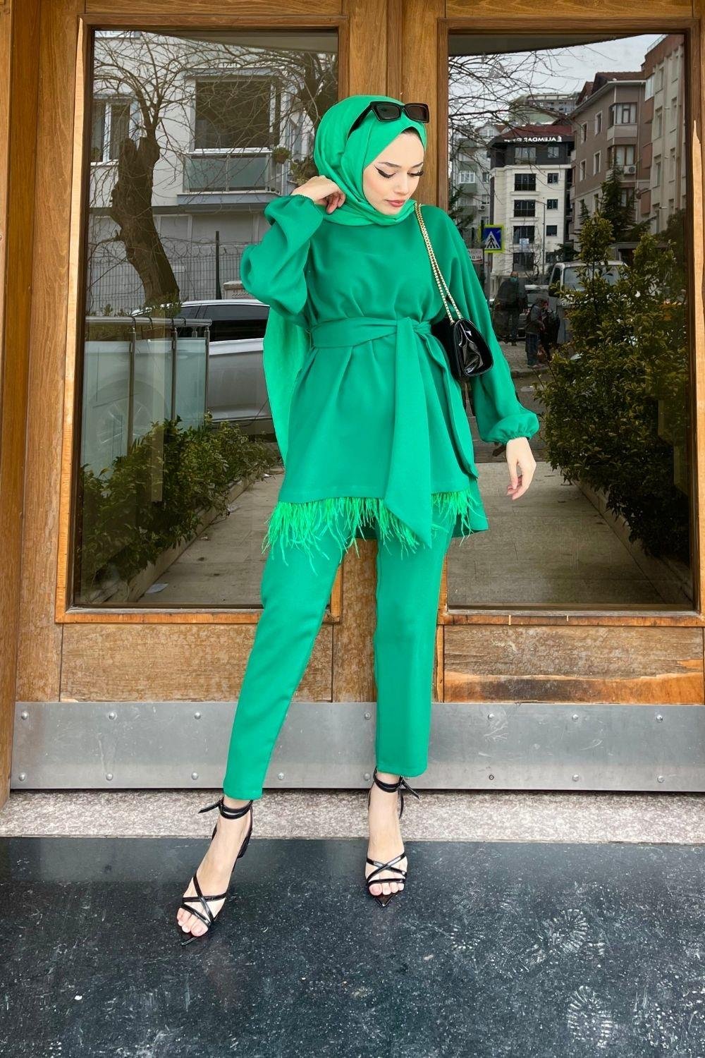 Altı Tüylü Pantolonlu Takım Yeşil – Şule Giyim | Tesettür Giyim