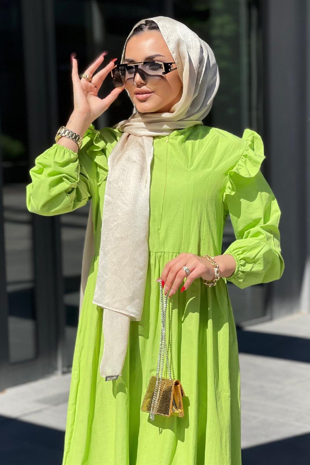 Şule Giyim | Tesettür Giyim | Önü Fermuarlı Kolları Fırfırlı Elbise Fıstık  Yeşili