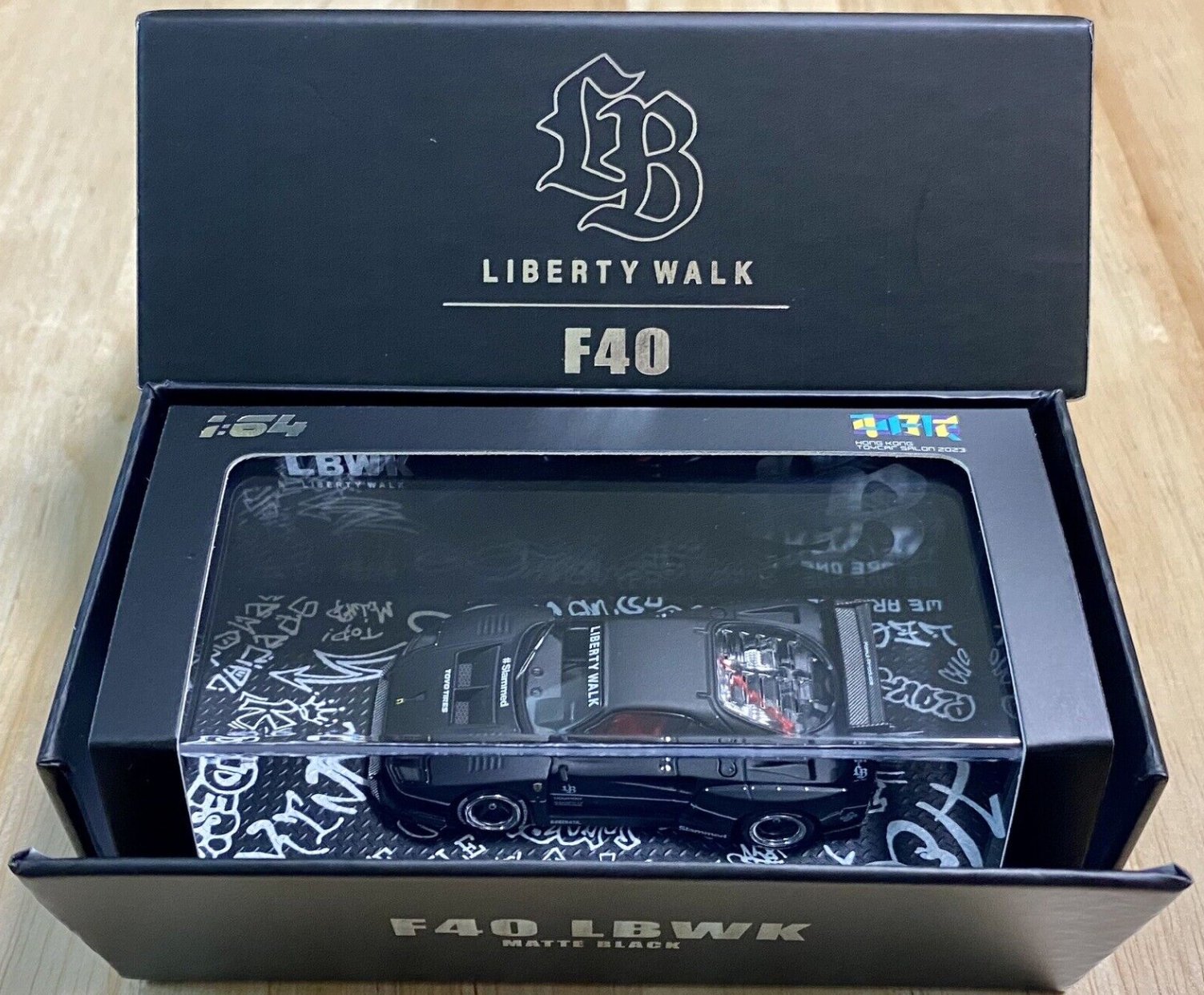 İNNO64 Ferrari F40 LBWK Hong Kong Toycar Salon 2023 | diecastpazar