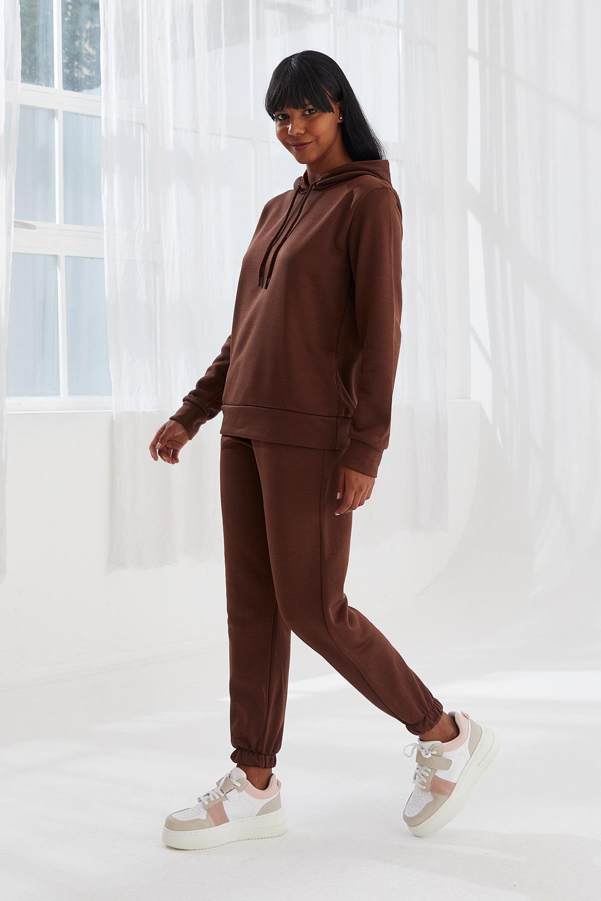 Kadın Şardonlu Sweatshirt Eşofman Takımı Kahverengi