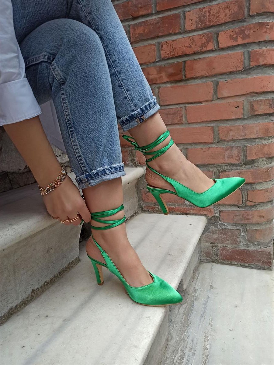 Yeşil Renk Saten İpli Topuklu Ayakkabı