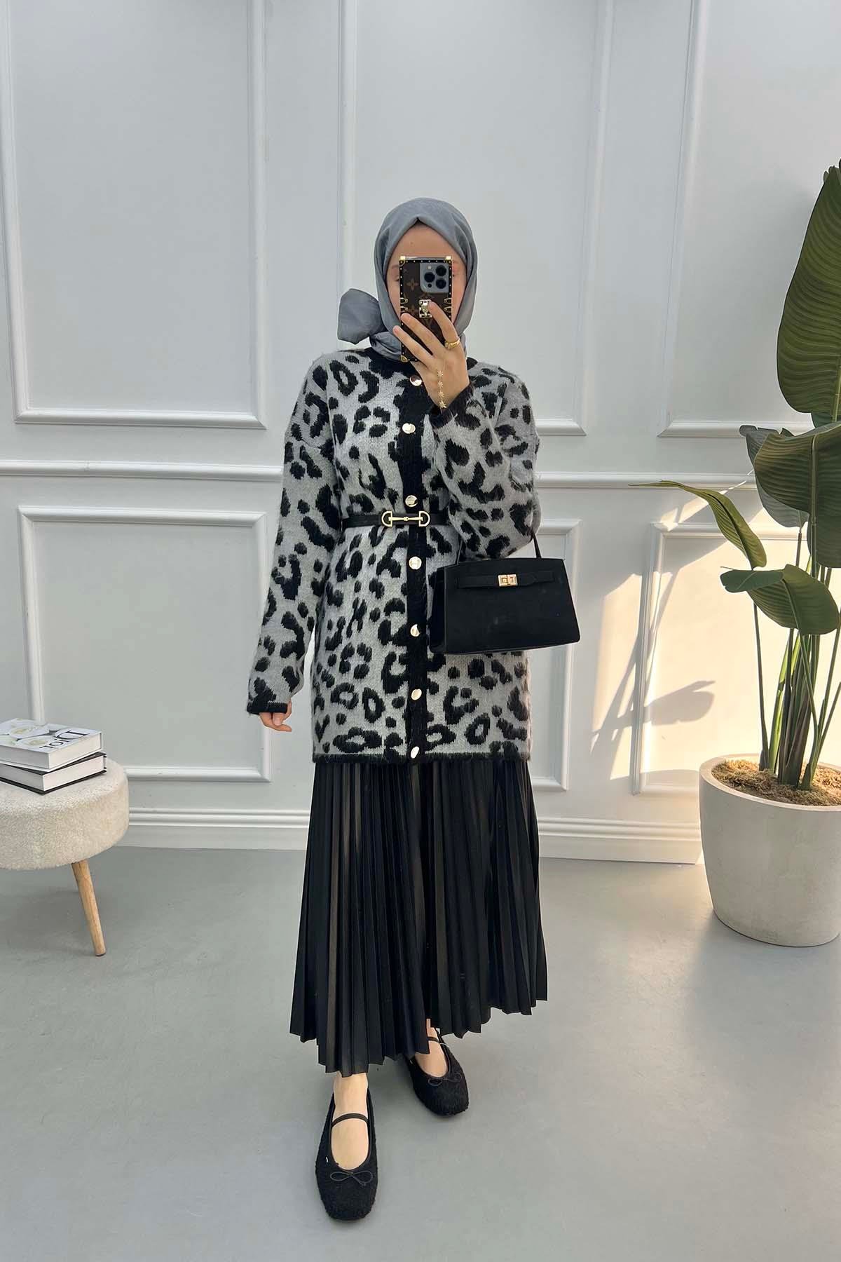 Leopar Desenli Hırka Gri