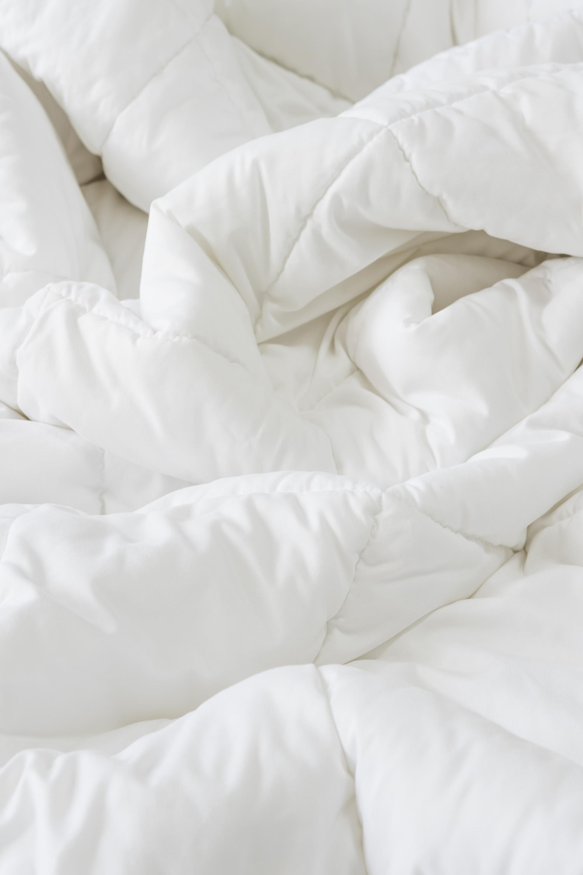 King Size Ranforce Çift Kişilik Beyaz Silikon Yorgan