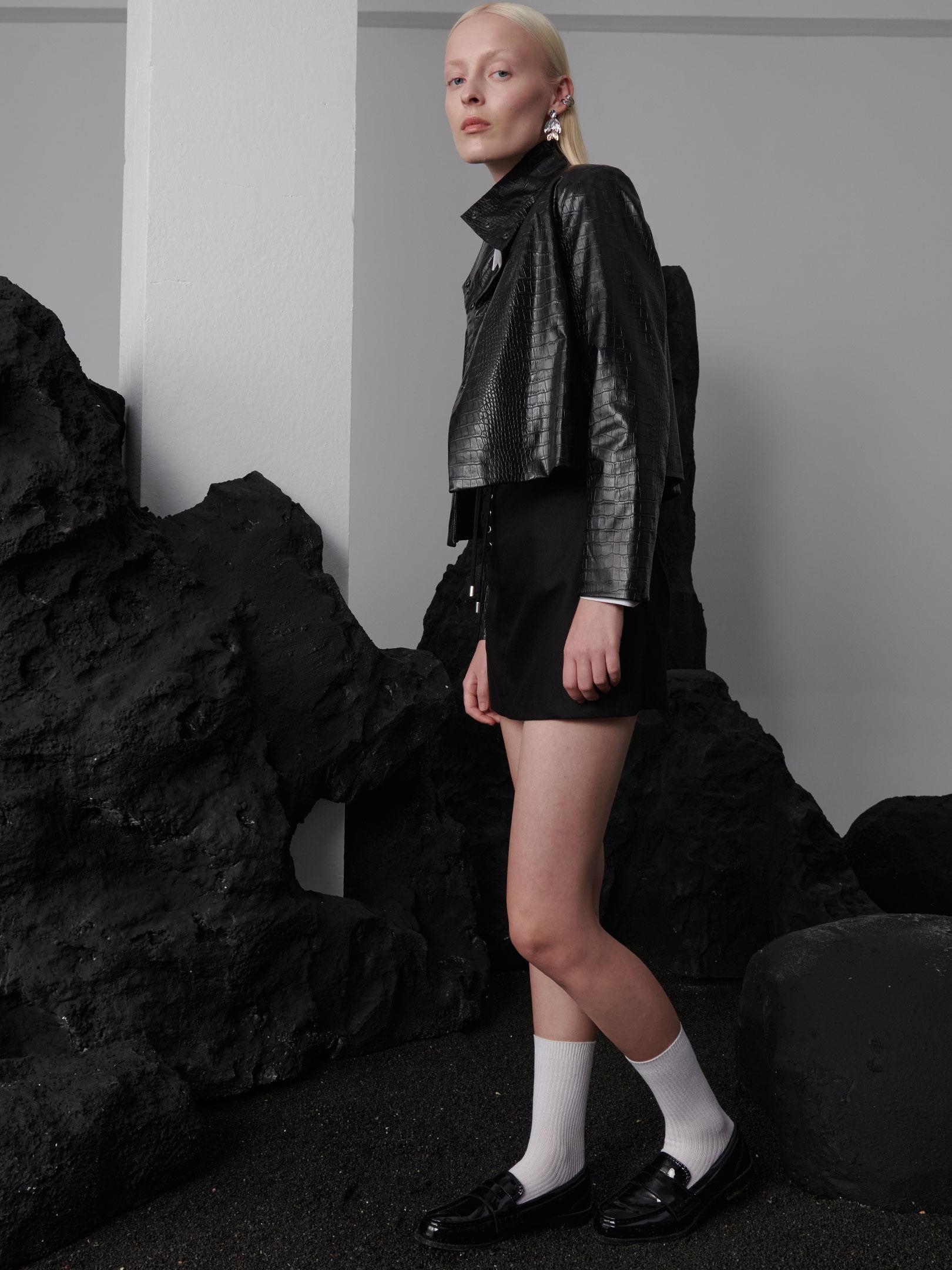 Kroko Vegan Deri Kısa Ceket - Siyah - Rivus