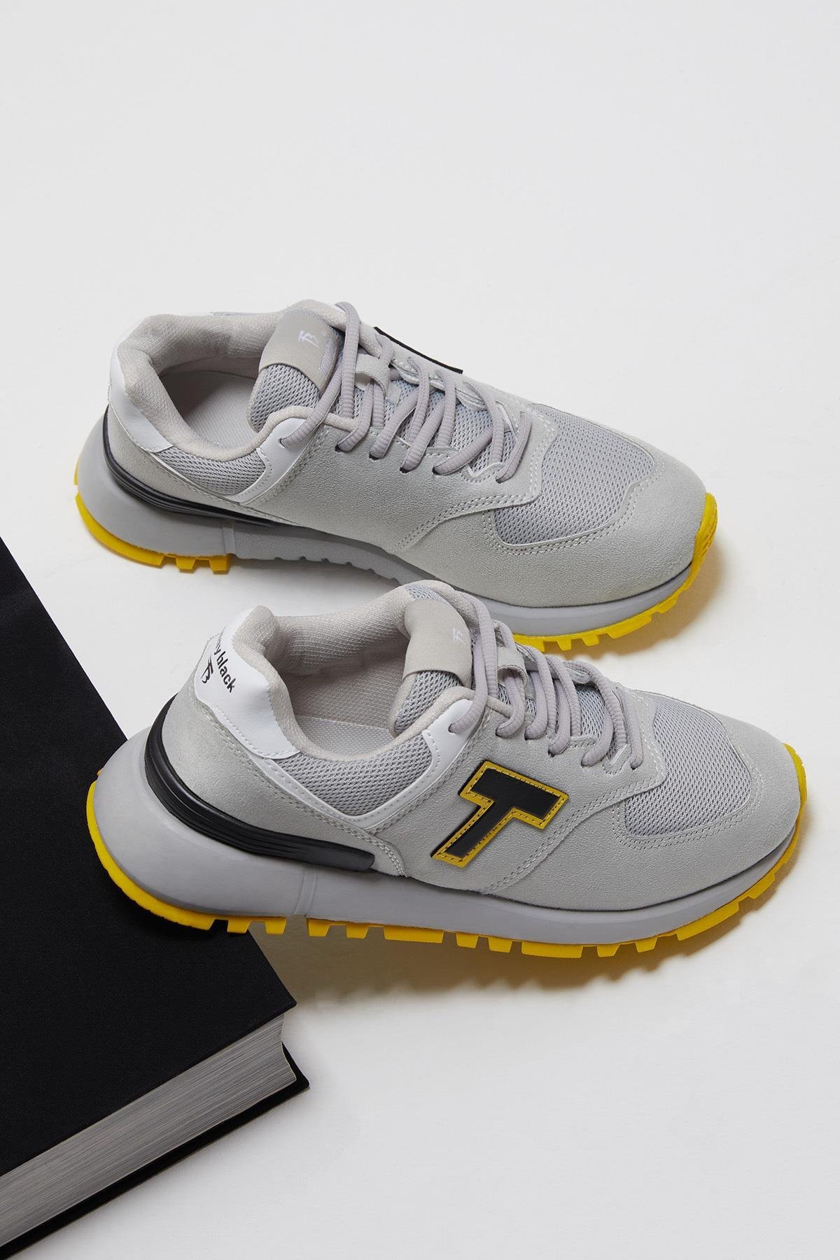 Unisex Gri Kaymaz Eva Taban Bağcıklı Sneaker