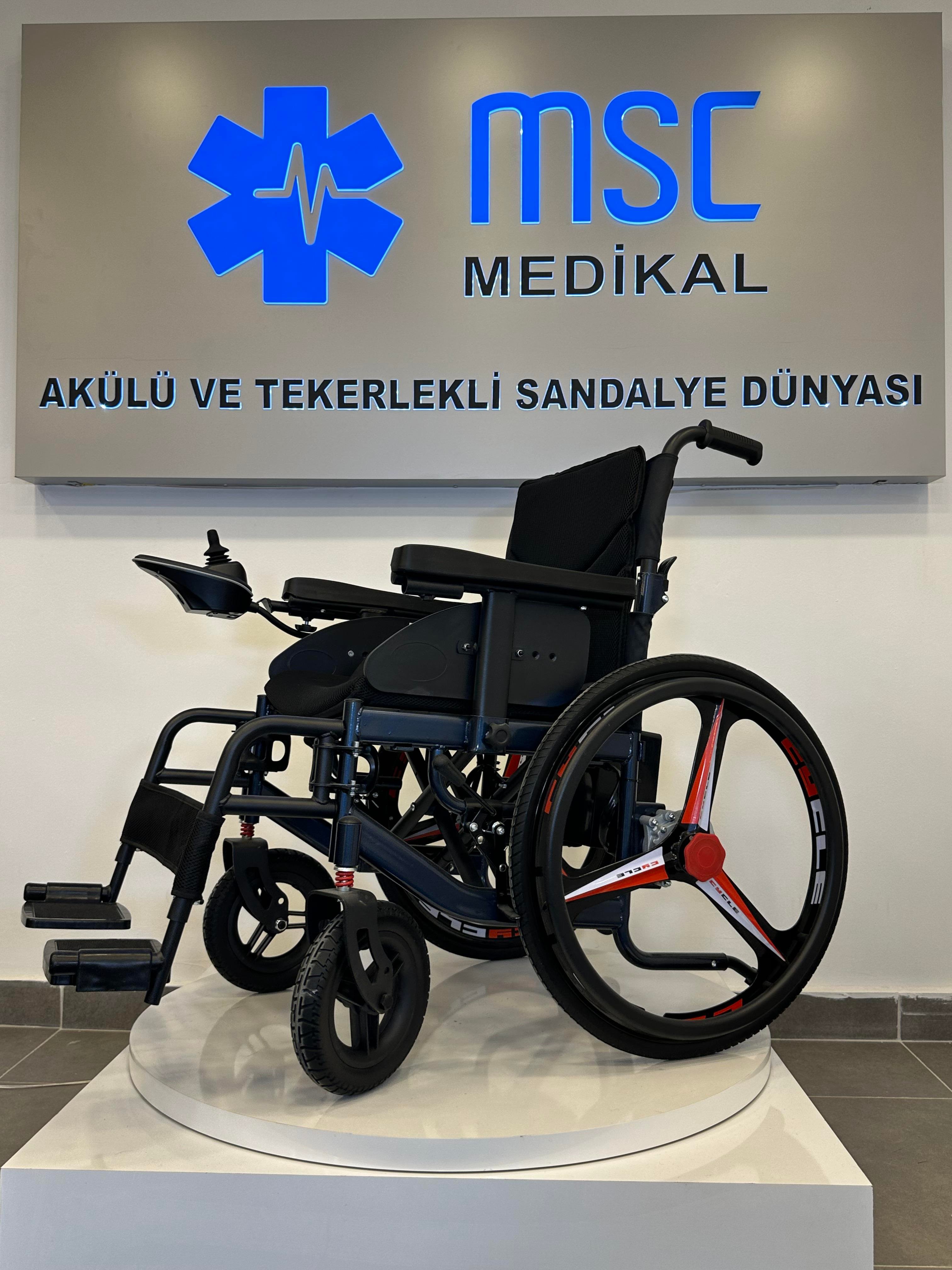 Freely Akülü Tekerlekli Sandalye