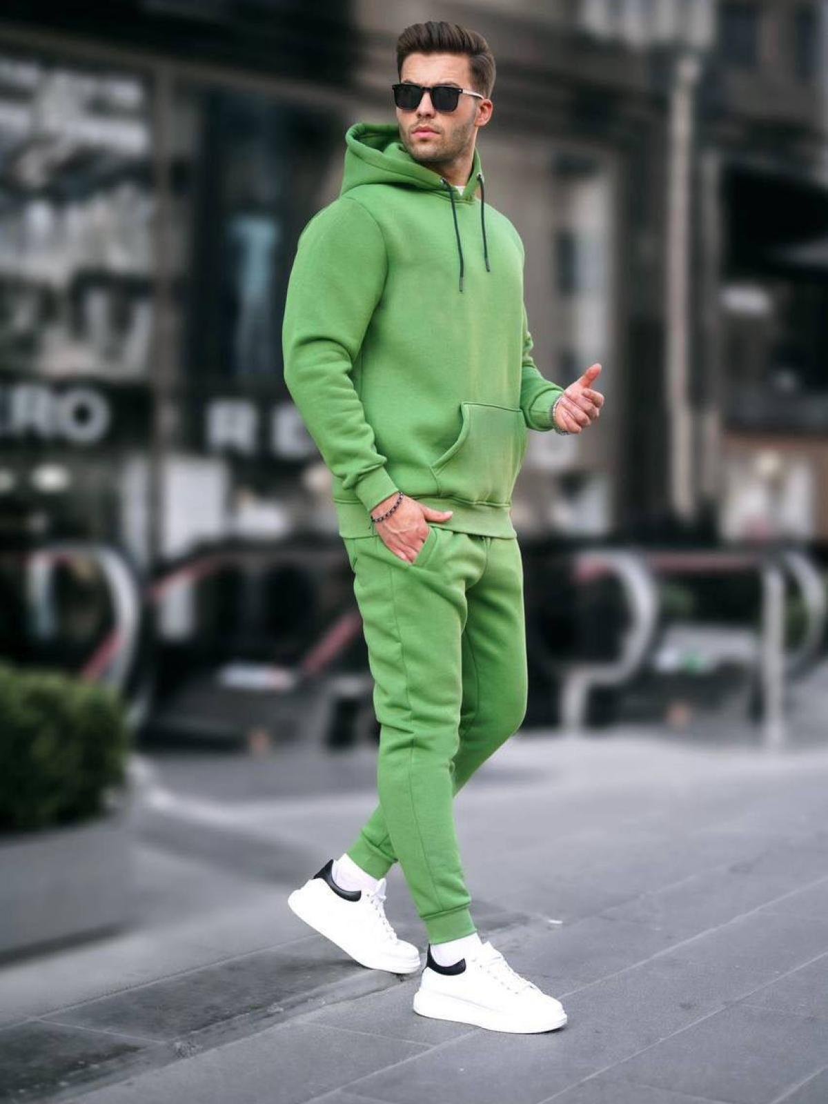 Mens cheap wholesale sweatsuits