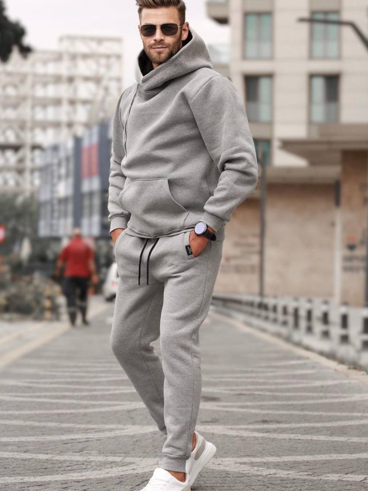 Men hoodie and sweatpants wholesale Gray color Wholesale Tracksuit Set