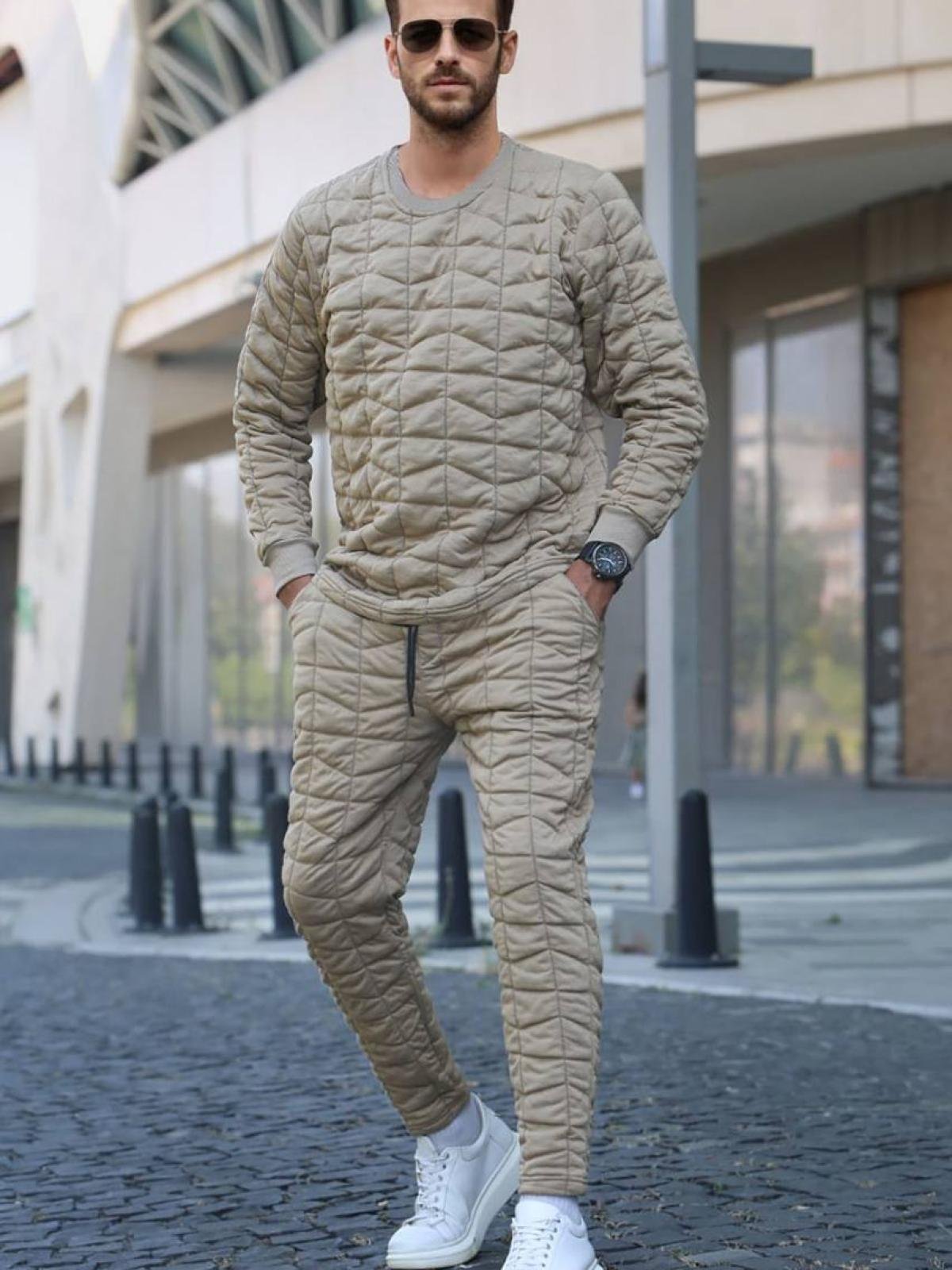 Men quilted sweatsuit wholesale Beige color Wholesale Tracksuit Set