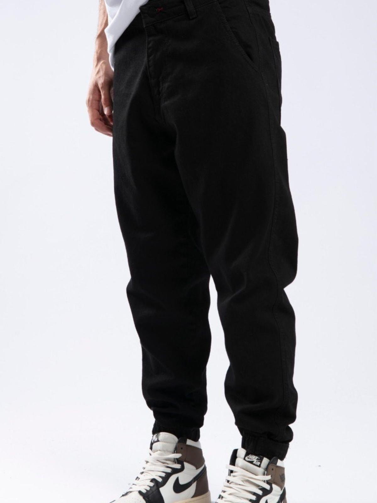 Relaxed Fit Jogger