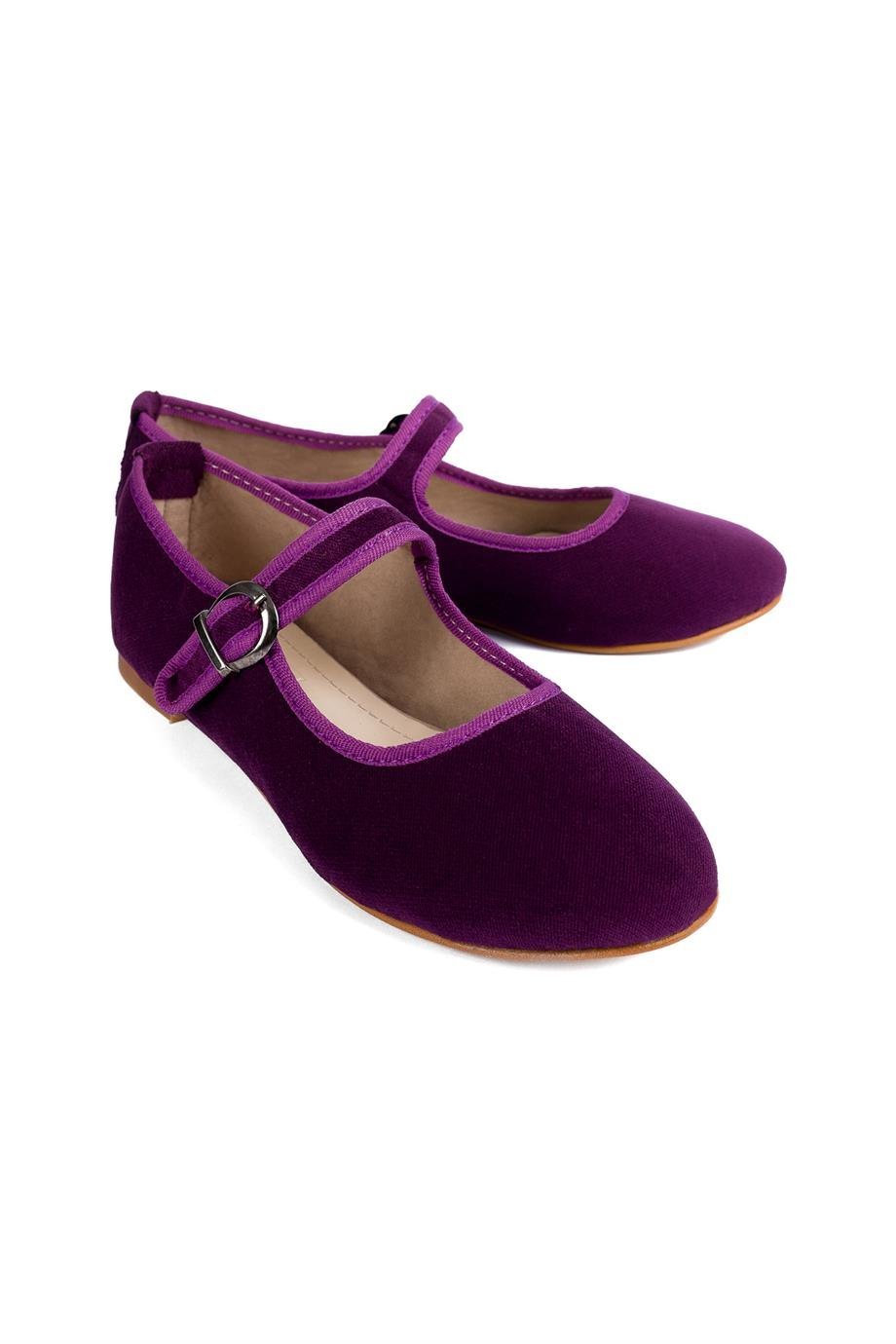 Dark purple top flat shoes