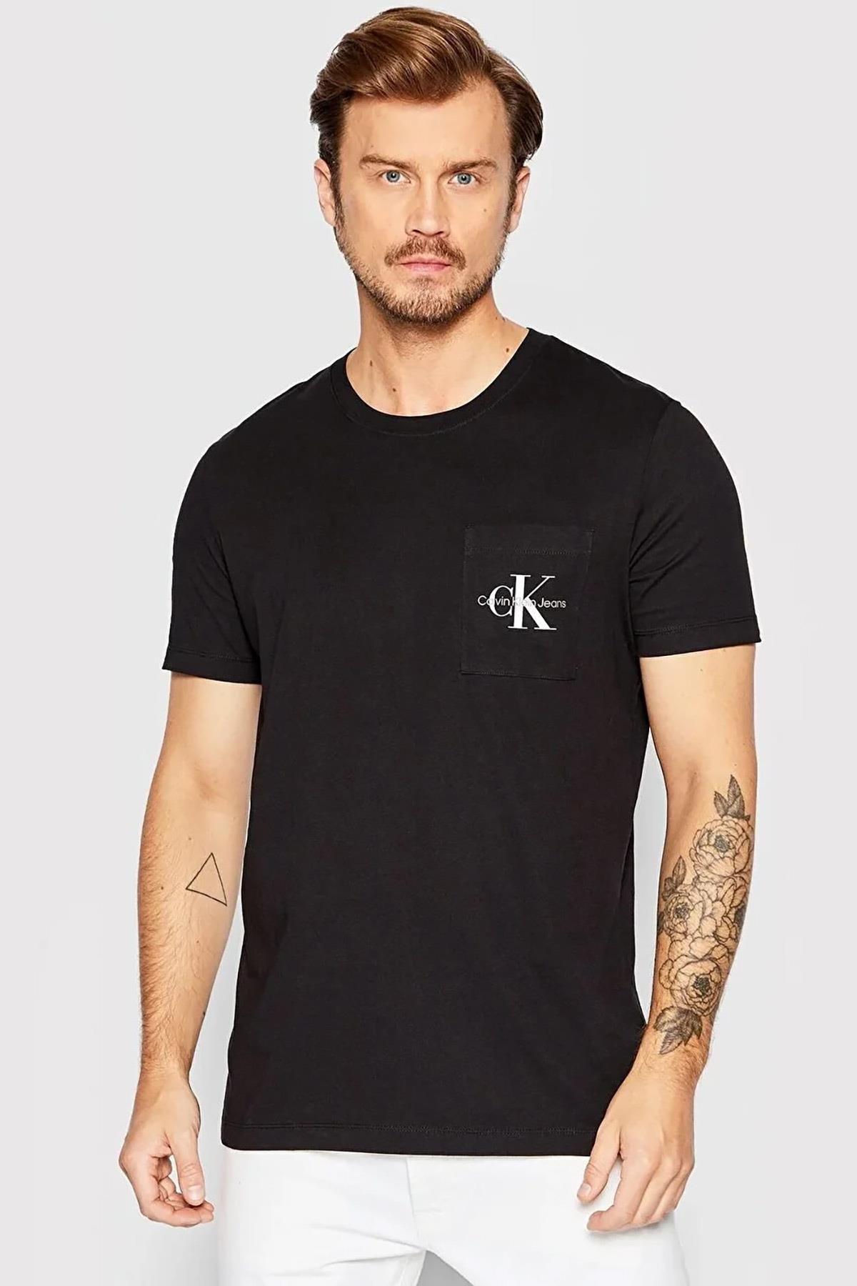 Calvin Klein Erkek Cepli T Shirt Core Monologo J30J320936