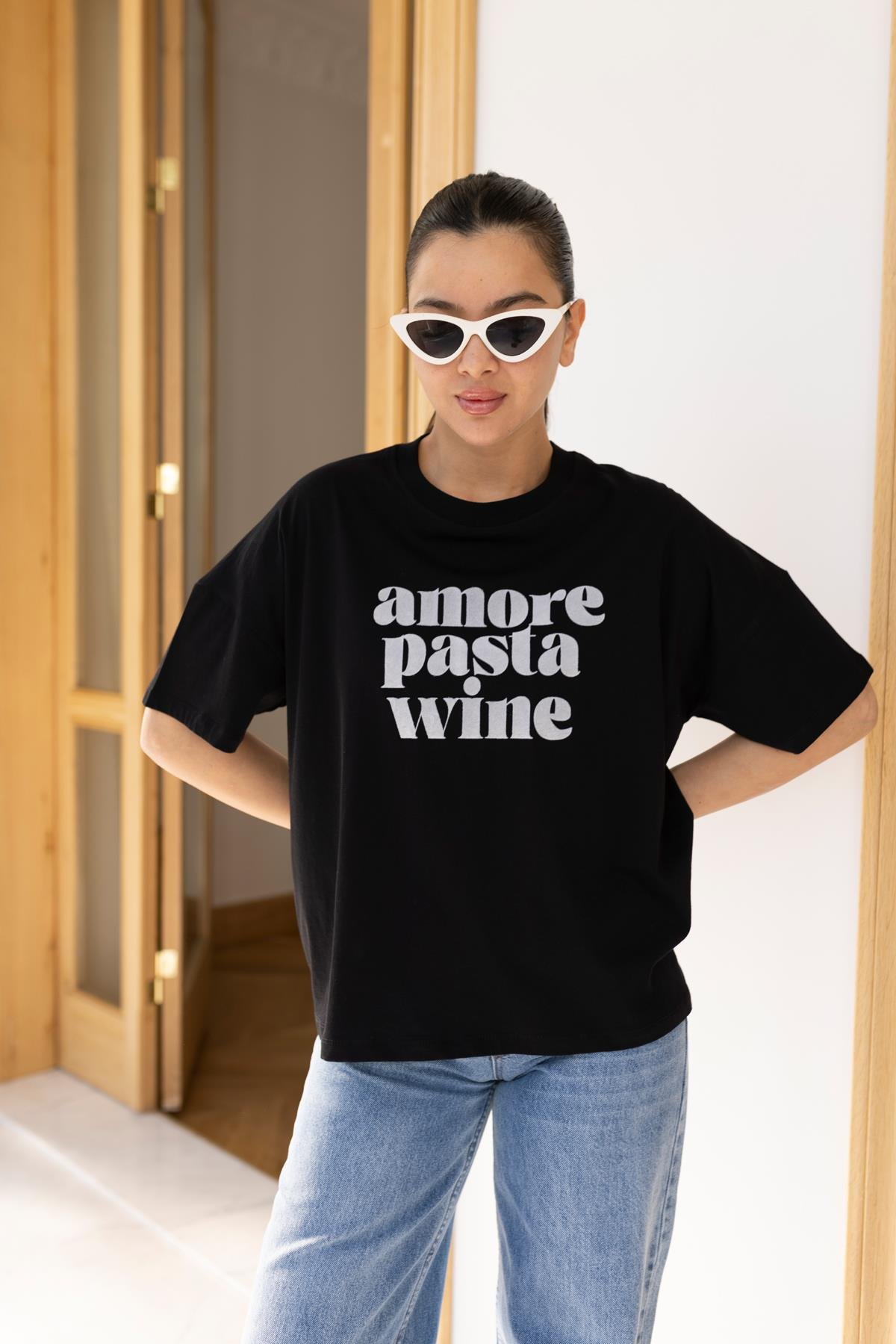 T shirt amore sales